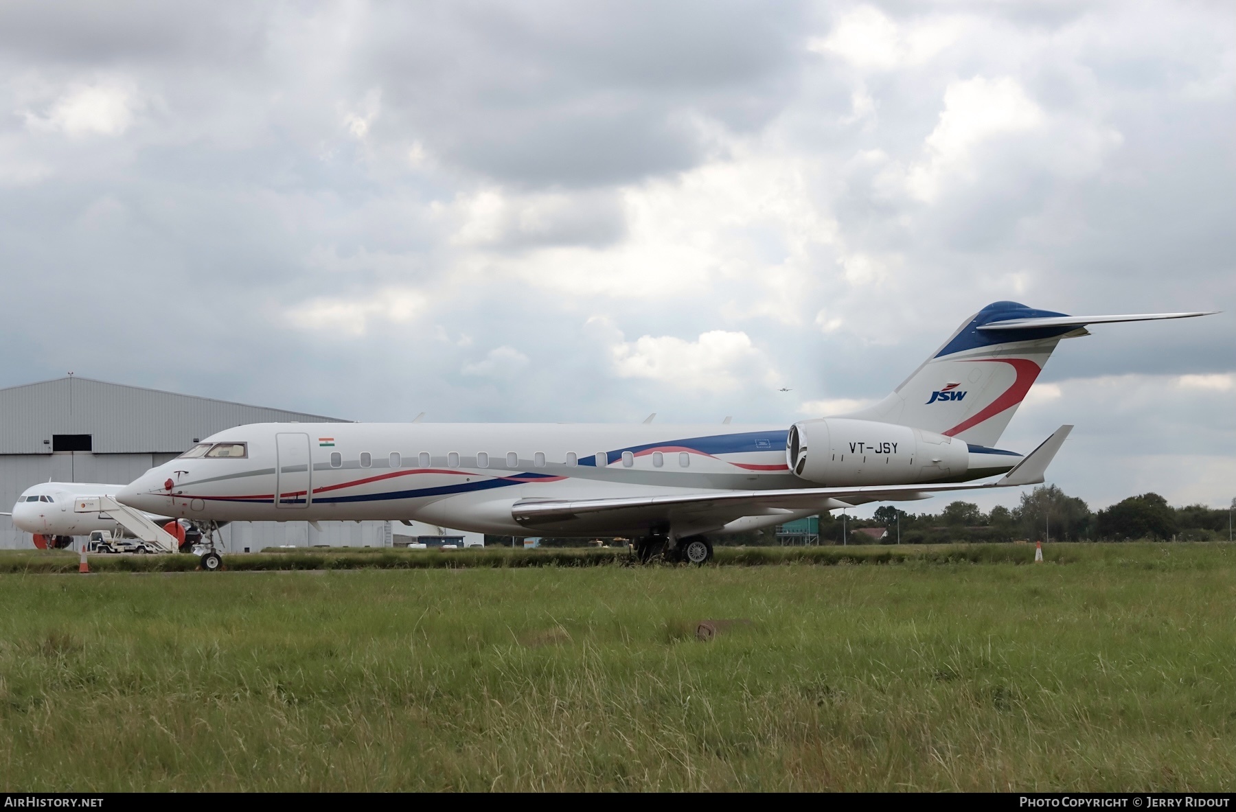 Aircraft Photo of VT-JSY | Bombardier Global 6000 (BD-700-1A10) | AirHistory.net #599168