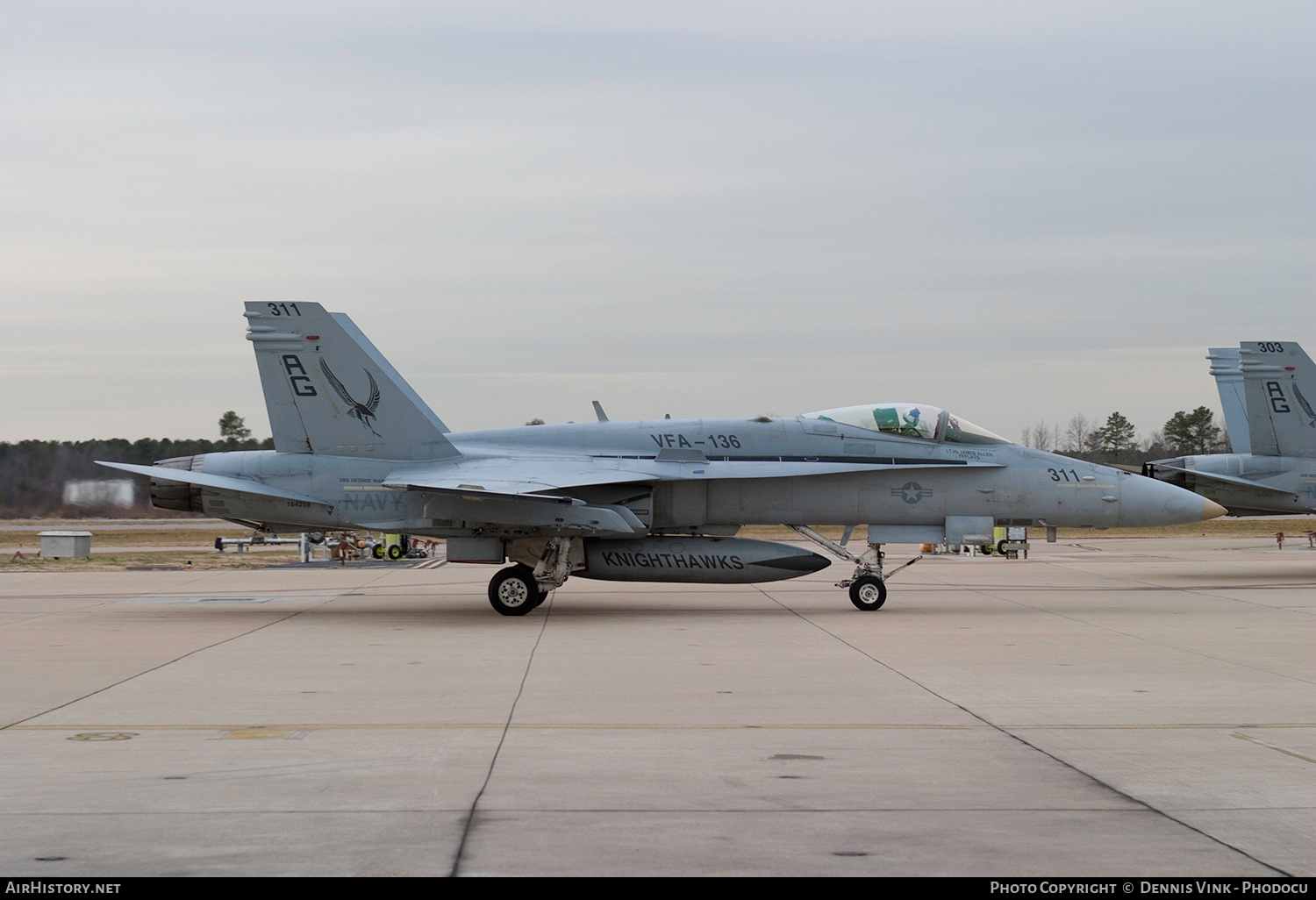 Aircraft Photo of 164258 | McDonnell Douglas F/A-18C Hornet | USA - Navy | AirHistory.net #599251