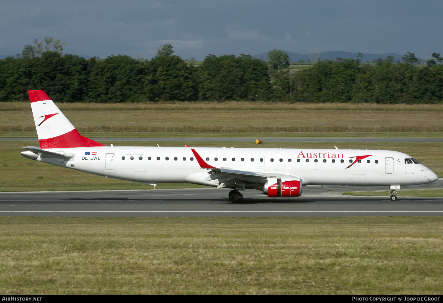 Aircraft Photo of OE-LWL | Embraer 195LR (ERJ-190-200LR) | Austrian Airlines | AirHistory.net #599320