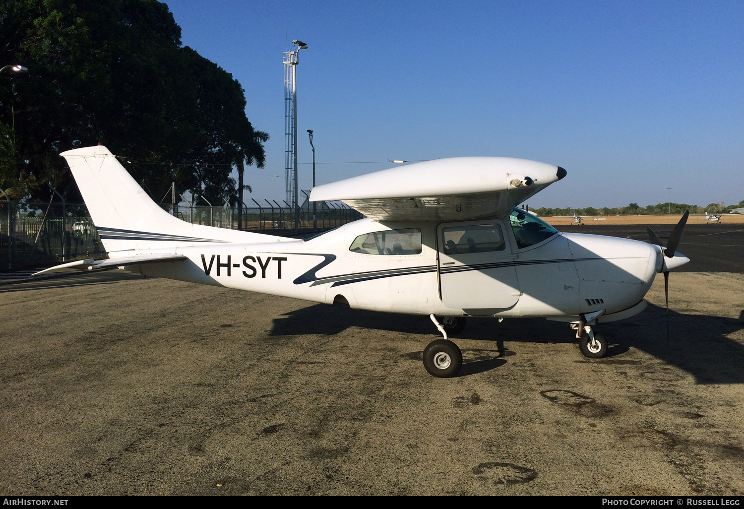 Aircraft Photo of VH-SYT | Cessna 210L Centurion | AirHistory.net #599424