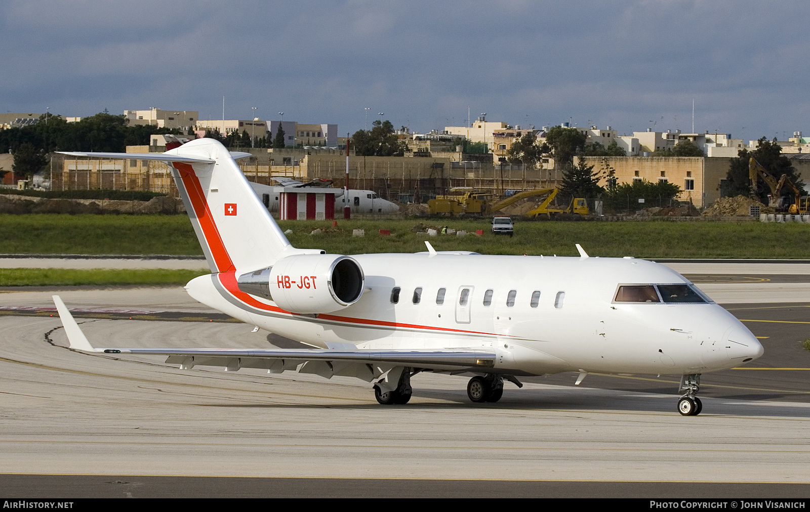 Aircraft Photo of HB-JGT | Bombardier Challenger 605 (CL-600-2B16) | AirHistory.net #599430