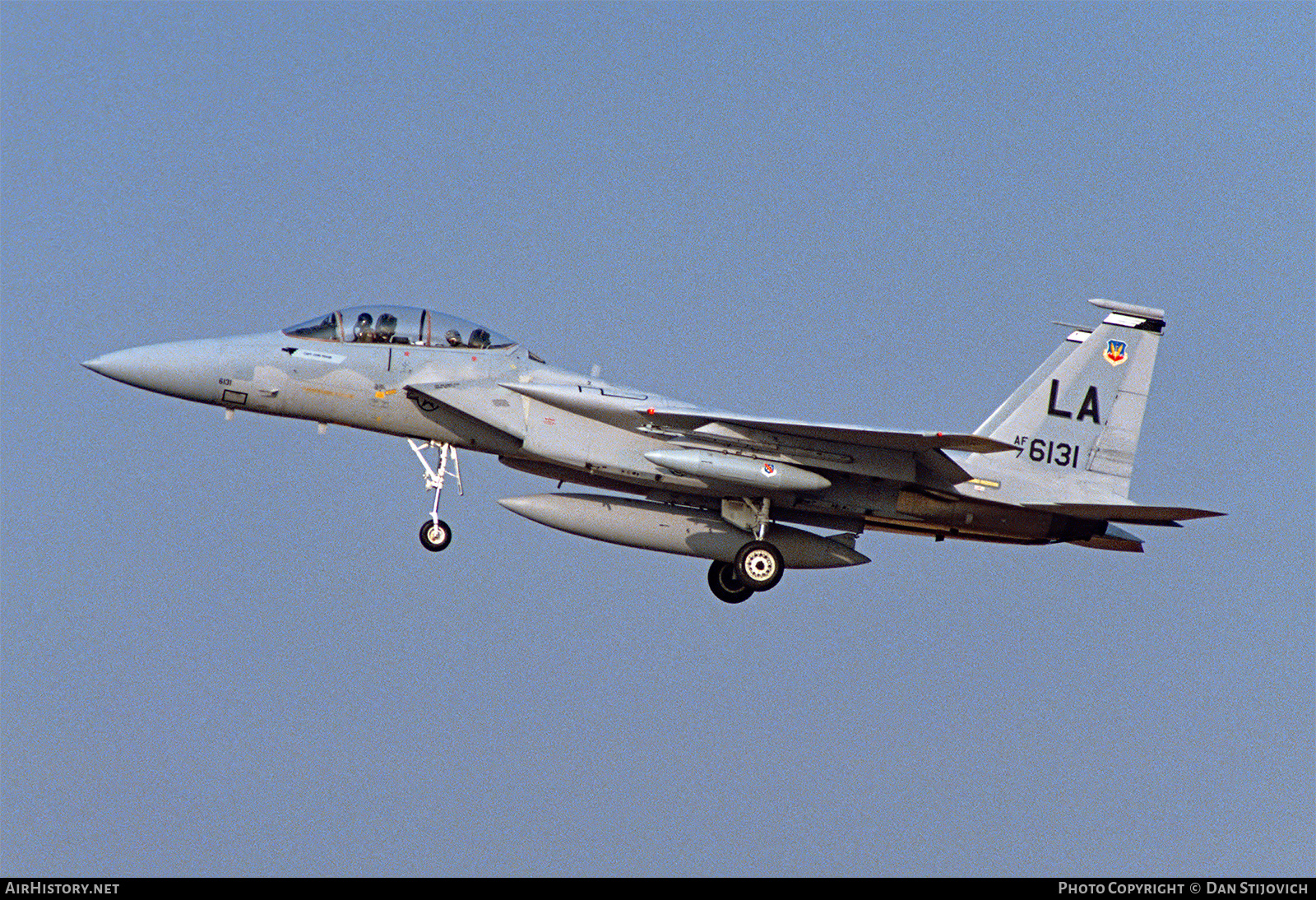 Aircraft Photo of 76-0131 / AF7-6131 | McDonnell Douglas F-15B Eagle | USA - Air Force | AirHistory.net #599583