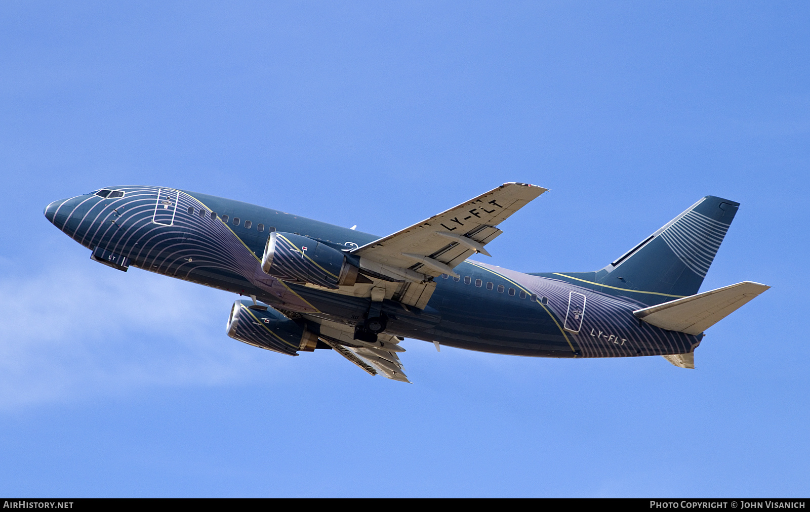 Aircraft Photo of LY-FLT | Boeing 737-522 | AirHistory.net #599654