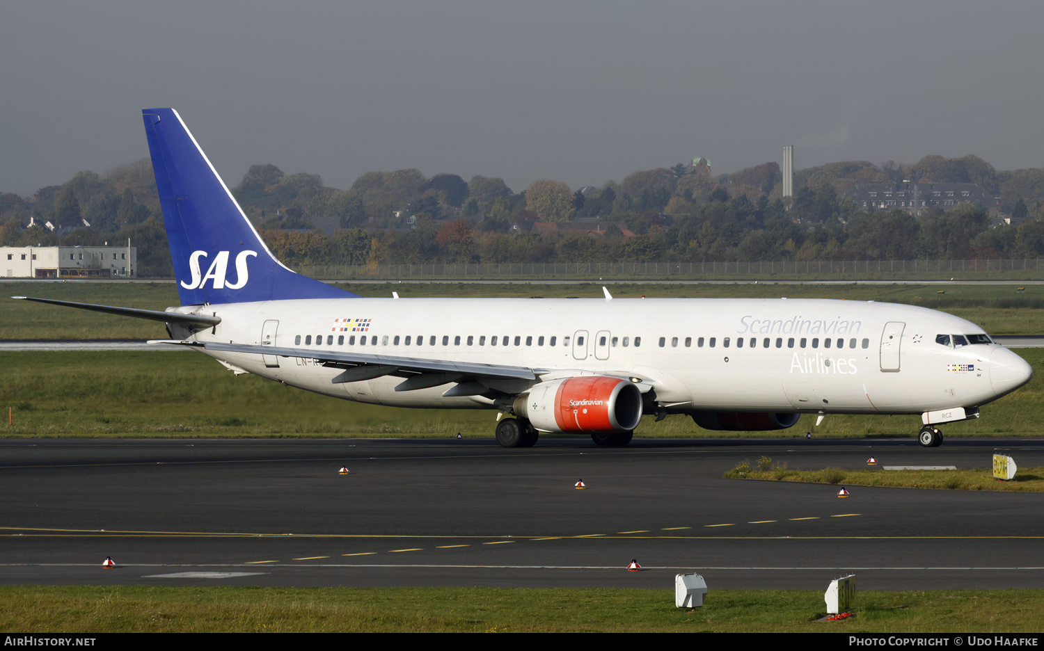 Aircraft Photo of LN-RCZ | Boeing 737-883 | Scandinavian Airlines - SAS | AirHistory.net #599803