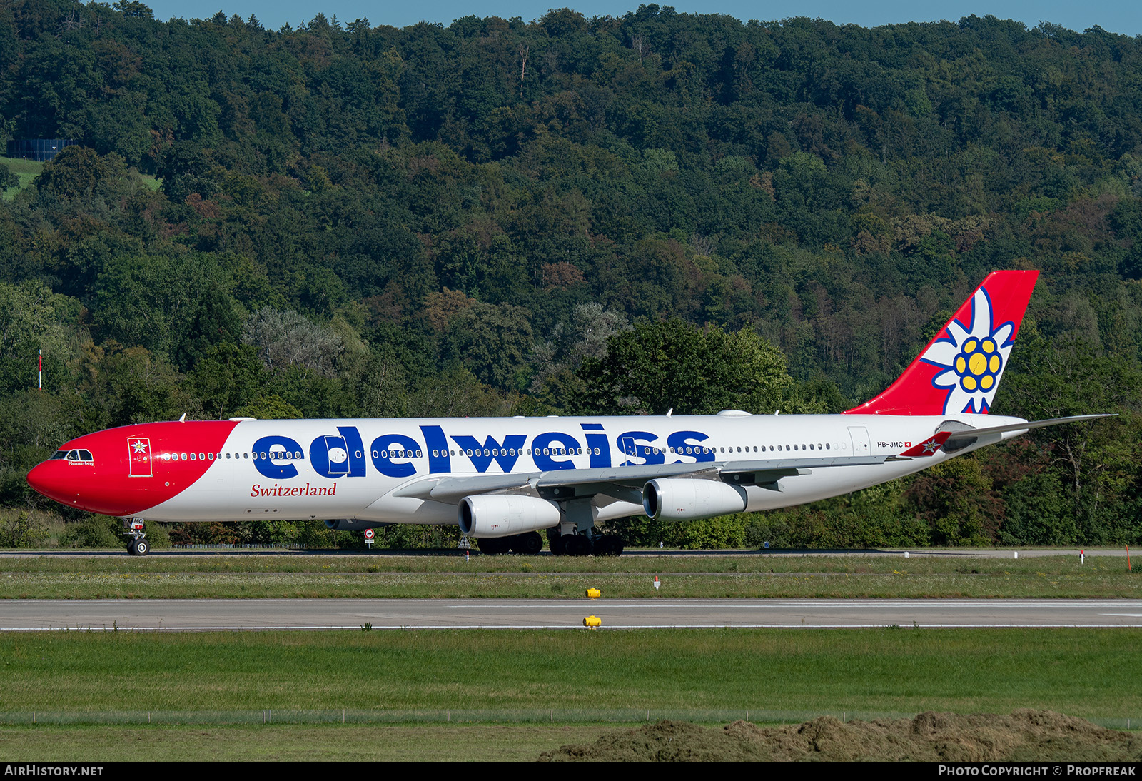 Aircraft Photo of HB-JMC | Airbus A340-313X | Edelweiss Air | AirHistory.net #599947