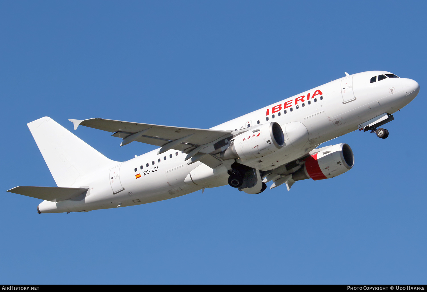 Aircraft Photo of EC-LEI | Airbus A319-111 | Iberia | AirHistory.net #599951