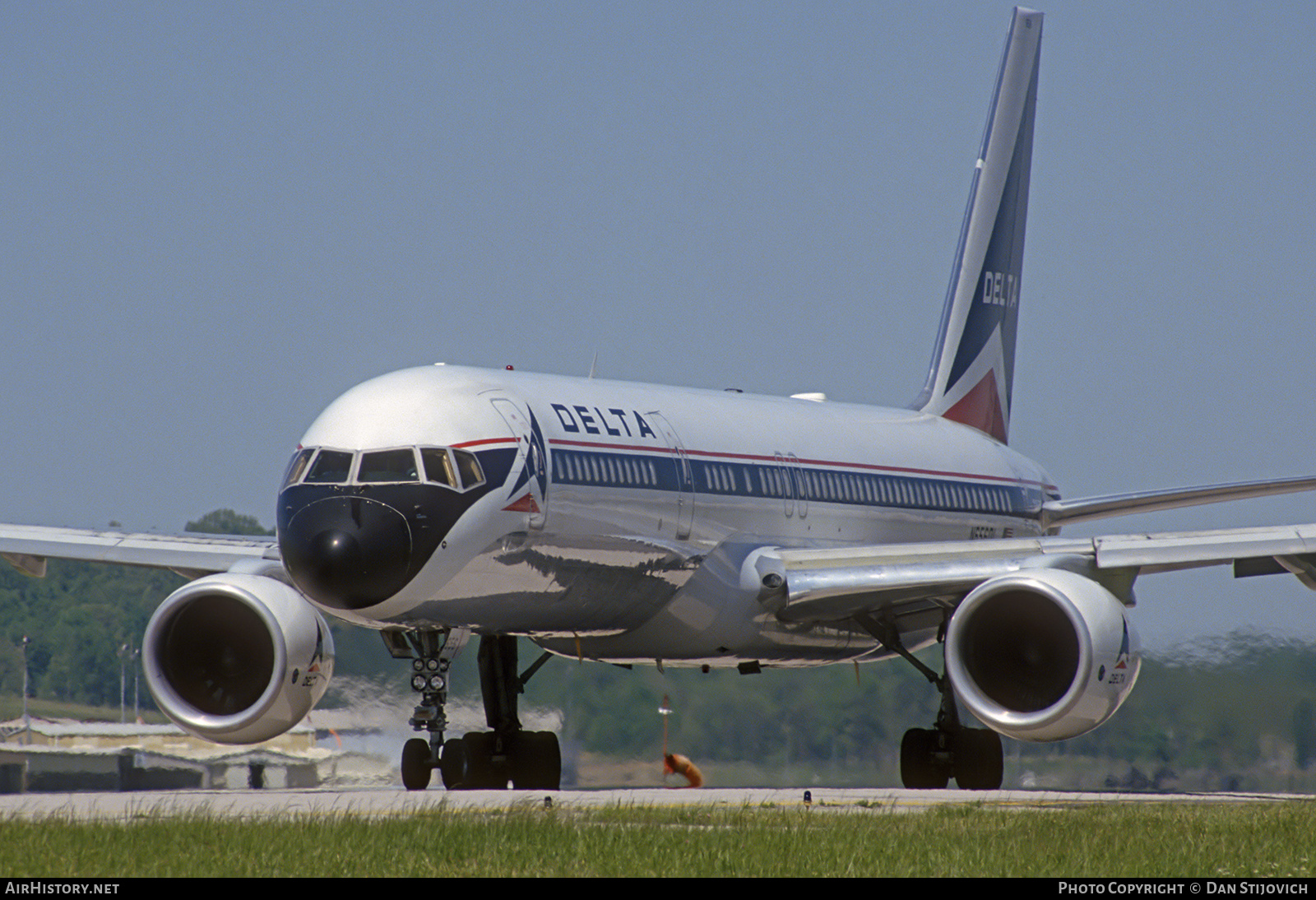 Aircraft Photo of N656DL | Boeing 757-232 | Delta Air Lines | AirHistory.net #599955