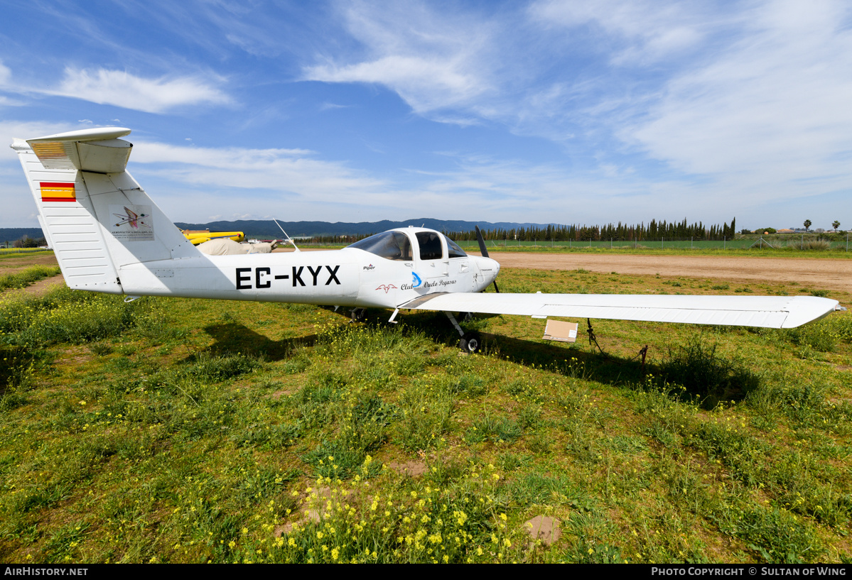 Aircraft Photo of EC-KYX | Piper PA-38-112 Tomahawk | Club de vuelo Pegasus | AirHistory.net #600069