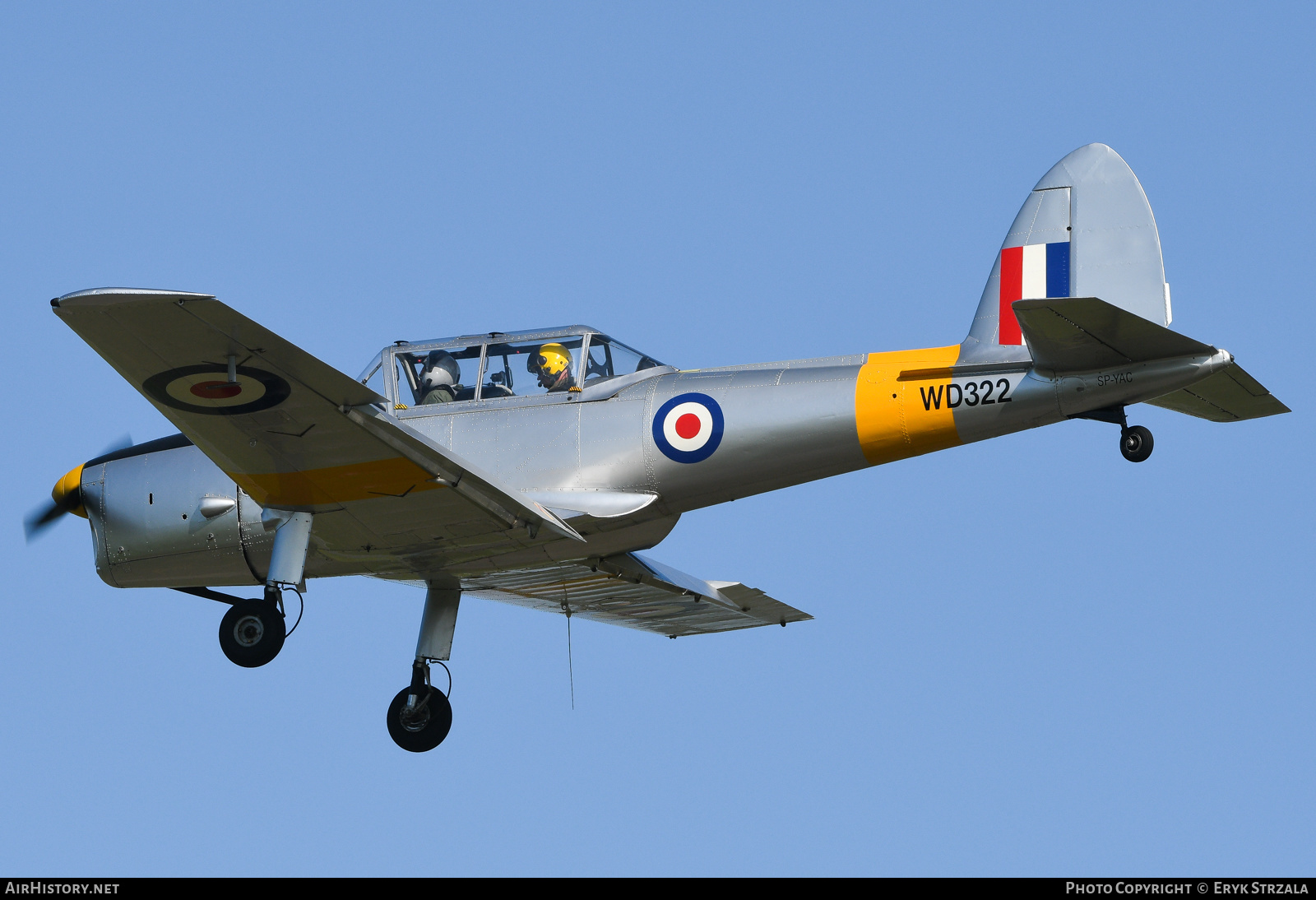 Aircraft Photo of SP-YAC / WD322 | De Havilland Canada DHC-1 Chipmunk Mk22 | UK - Air Force | AirHistory.net #600091