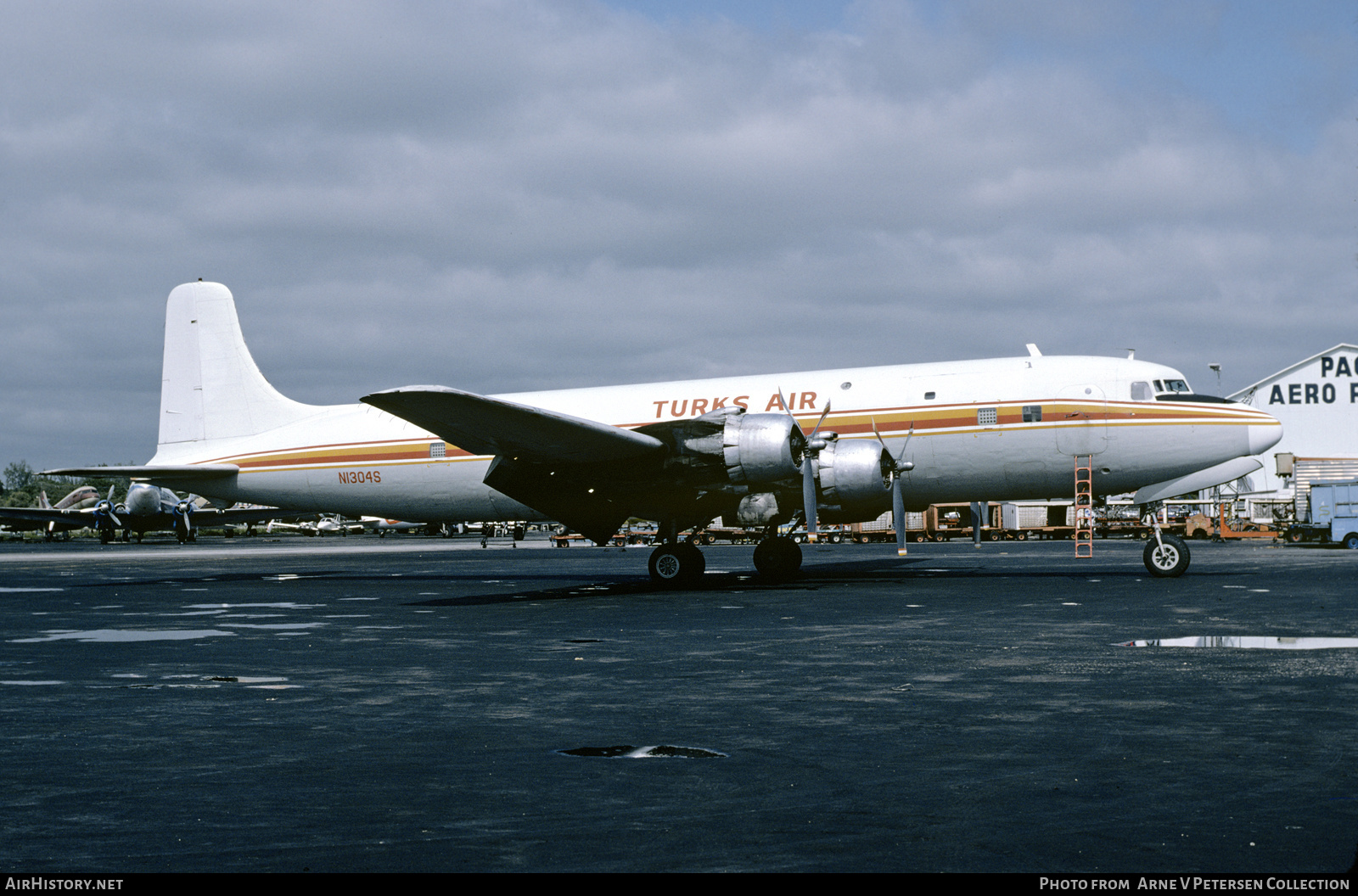 Aircraft Photo of N1304S | Douglas DC-6B(F) | Turks Air | AirHistory.net #600124