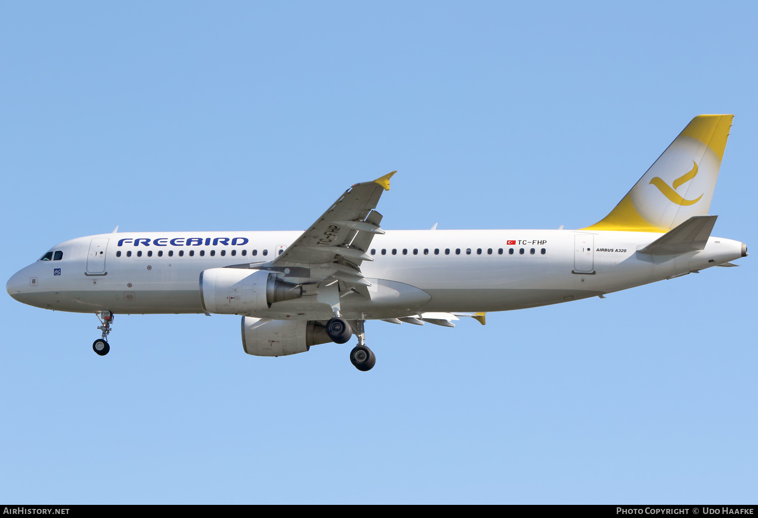 Aircraft Photo of TC-FHP | Airbus A320-214 | Freebird Airlines | AirHistory.net #600160