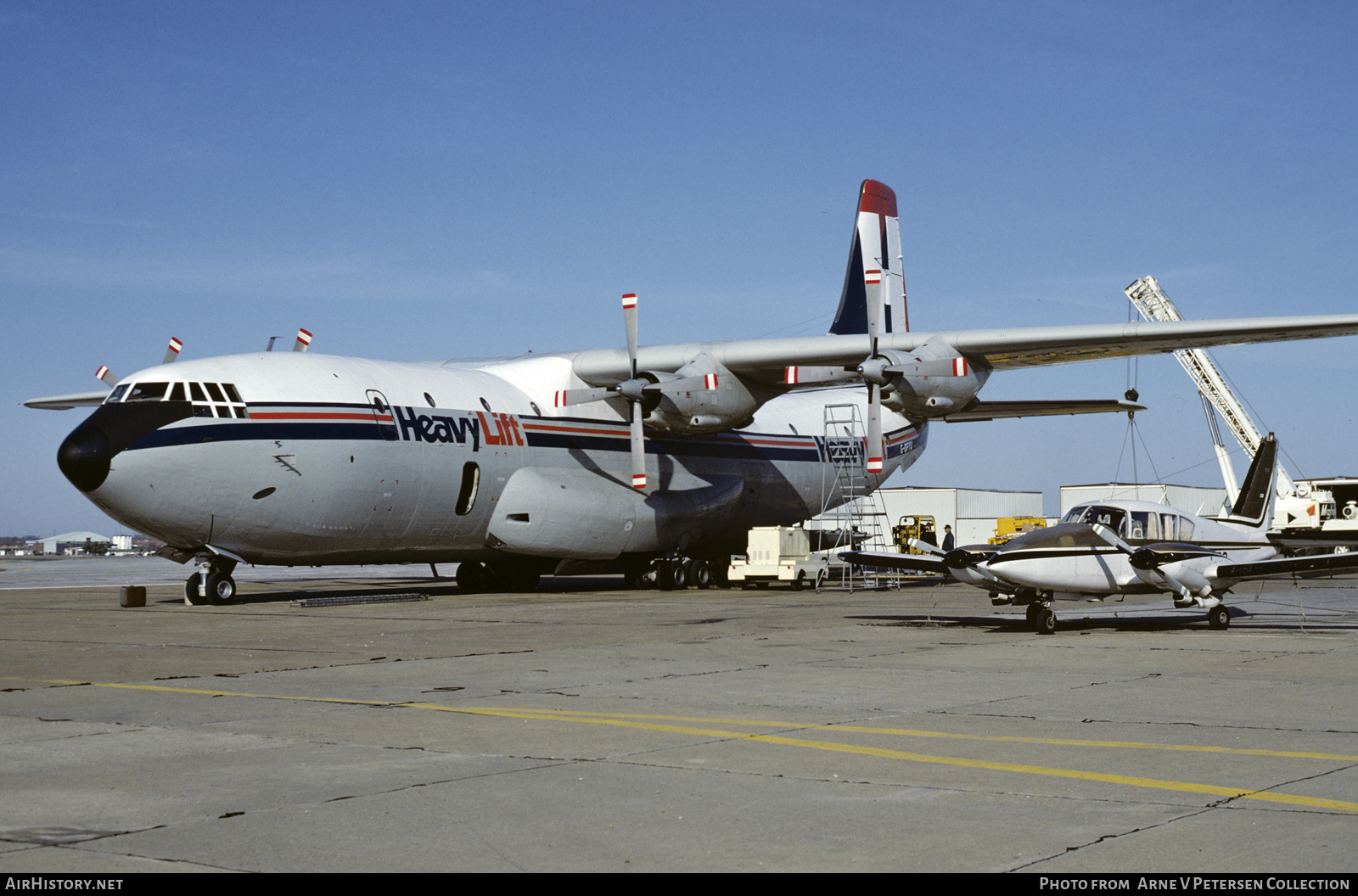 Aircraft Photo of G-BFYU | Short SC.5 Belfast C1 | HeavyLift Cargo Airlines | AirHistory.net #600181