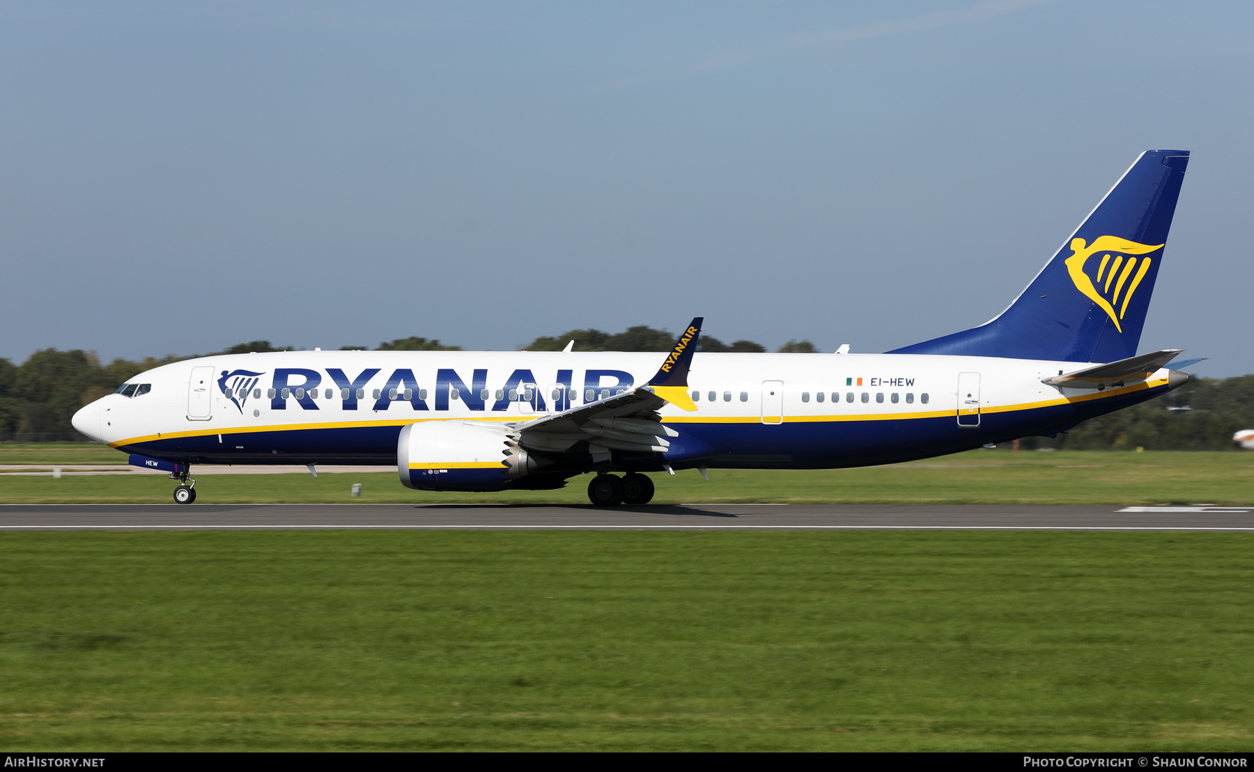 Aircraft Photo of EI-HEW | Boeing 737-8200 Max 200 | Ryanair | AirHistory.net #600191