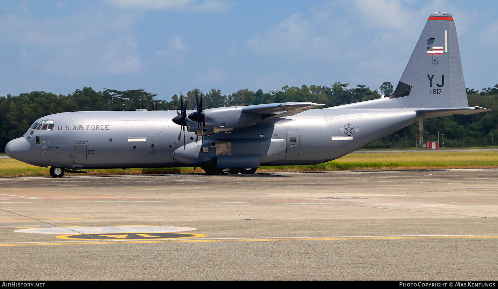 Aircraft Photo of 15-5817 / AF15-817 | Lockheed Martin C-130J-30 Hercules | USA - Air Force | AirHistory.net #600242