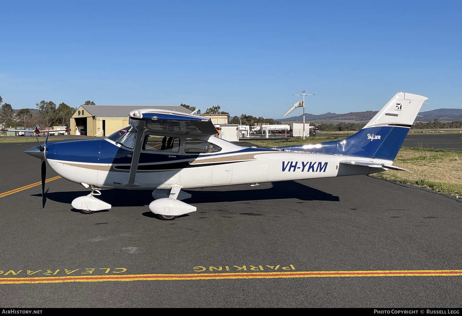 Aircraft Photo of VH-YKM | Cessna 182T Skylane | AirHistory.net #600278