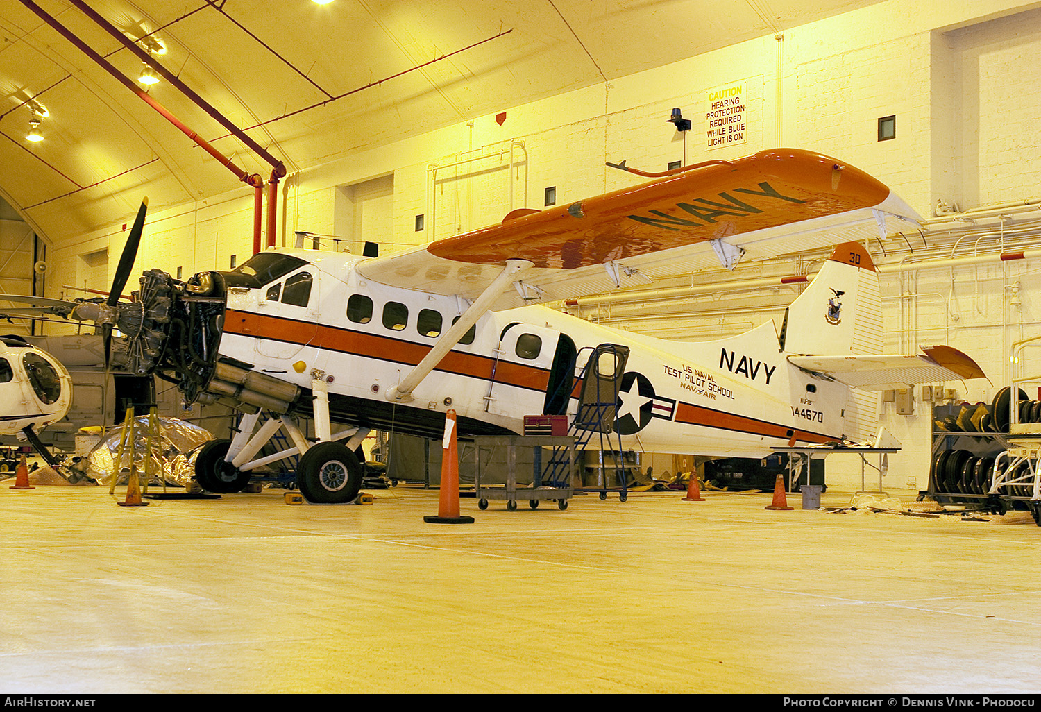 Aircraft Photo of 144670 | De Havilland Canada NU-1B Otter (DHC-3) | USA - Navy | AirHistory.net #600347