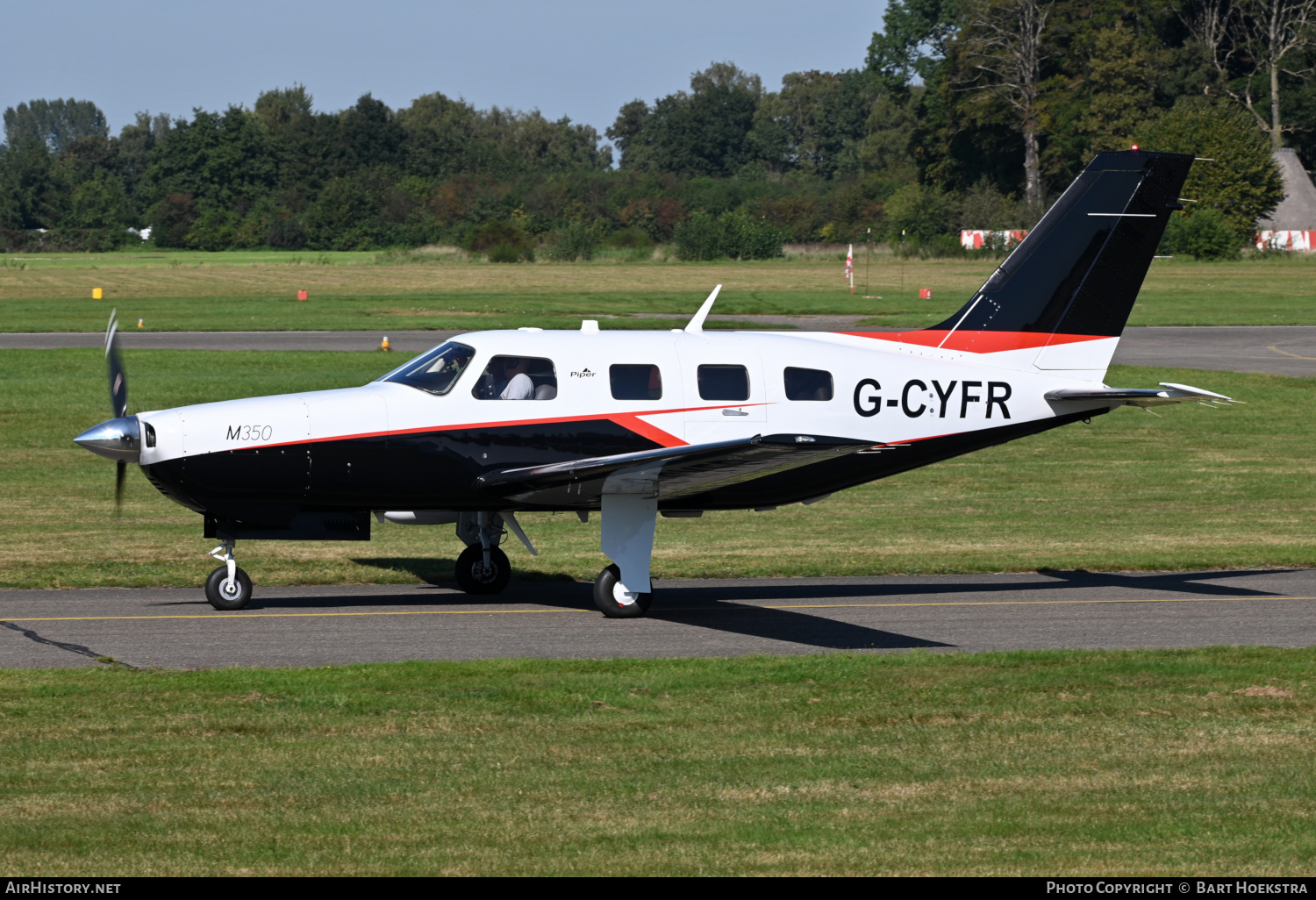 Aircraft Photo of G-CYFR | Piper PA-46-350P M350 | AirHistory.net #600356