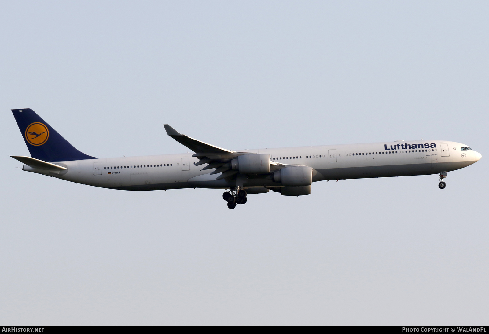 Aircraft Photo of D-AIHW | Airbus A340-642 | Lufthansa | AirHistory.net #600372