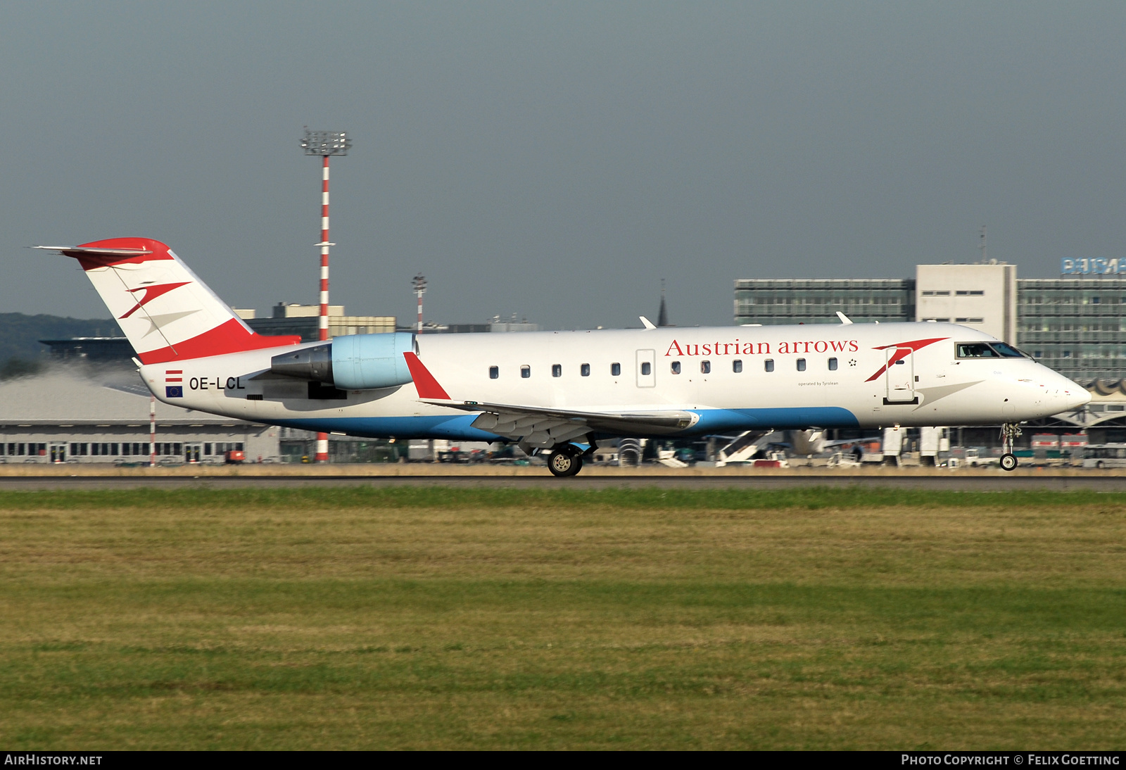 Aircraft Photo of OE-LCL | Bombardier CRJ-200LR (CL-600-2B19) | Austrian Arrows | AirHistory.net #600427
