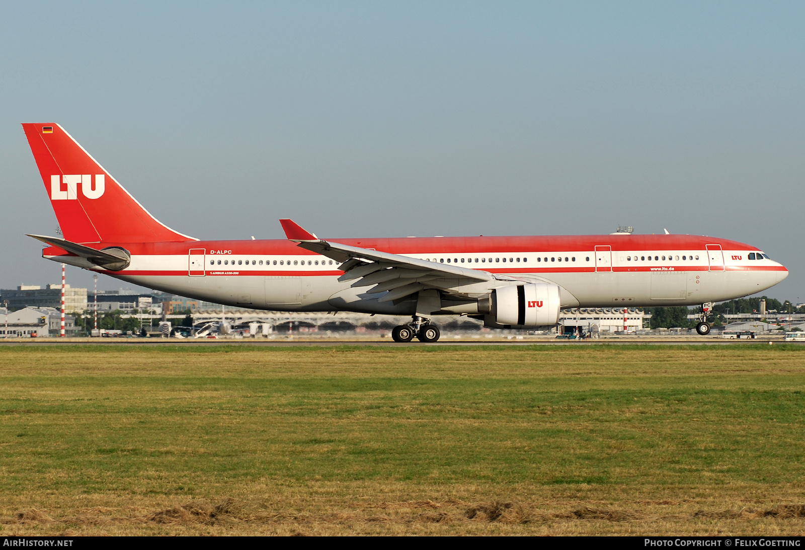 Aircraft Photo of D-ALPC | Airbus A330-223 | LTU - Lufttransport-Unternehmen | AirHistory.net #600433