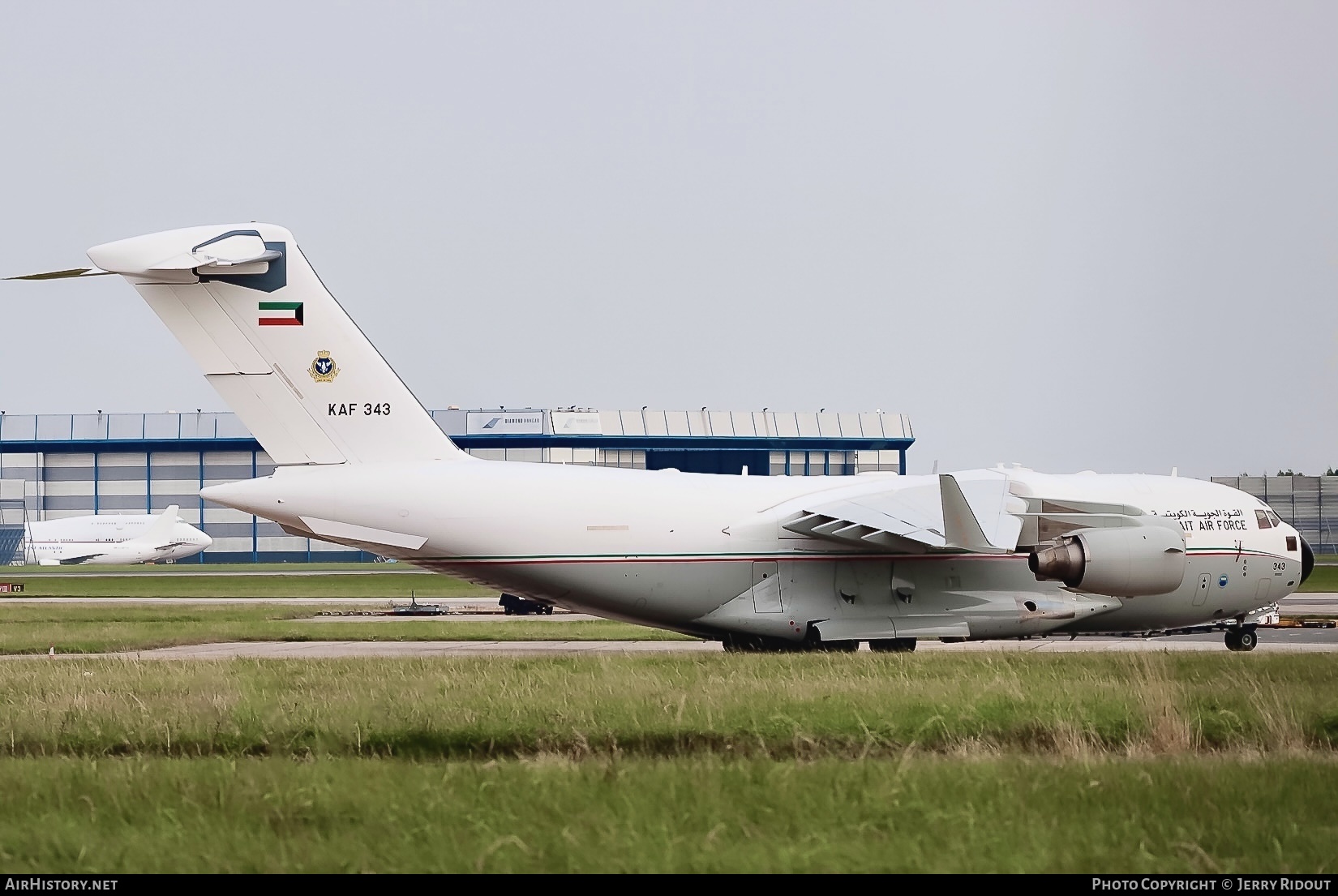Aircraft Photo of KAF343 | Boeing C-17A Globemaster III | Kuwait - Air Force | AirHistory.net #600441