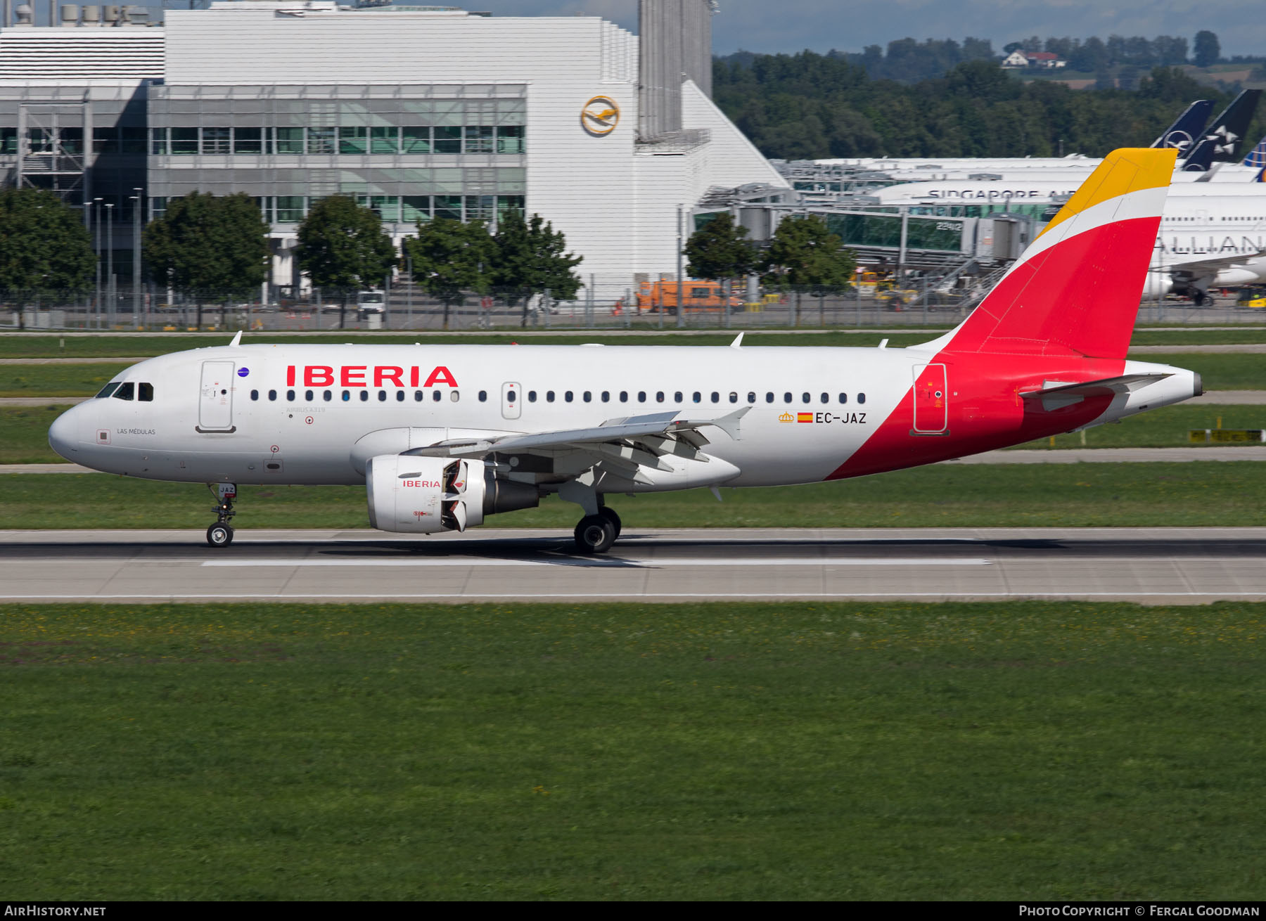 Aircraft Photo of EC-JAZ | Airbus A319-111 | Iberia | AirHistory.net #600476