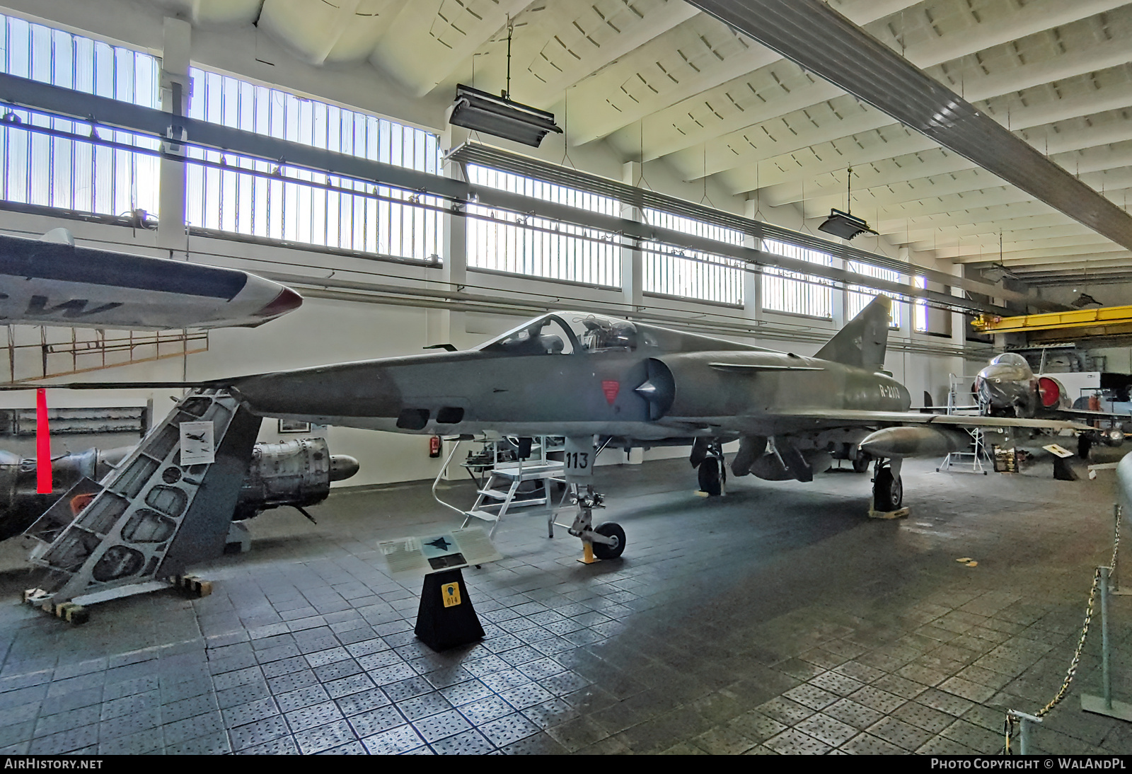 Aircraft Photo of R-2113 | Dassault Mirage IIIRS | Switzerland - Air Force | AirHistory.net #600499