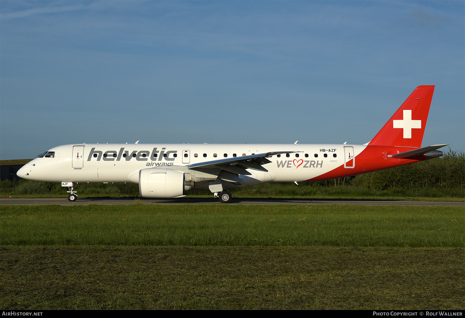 Aircraft Photo of HB-AZF | Embraer 190-E2 (ERJ-190-300) | Helvetic Airways | AirHistory.net #600595