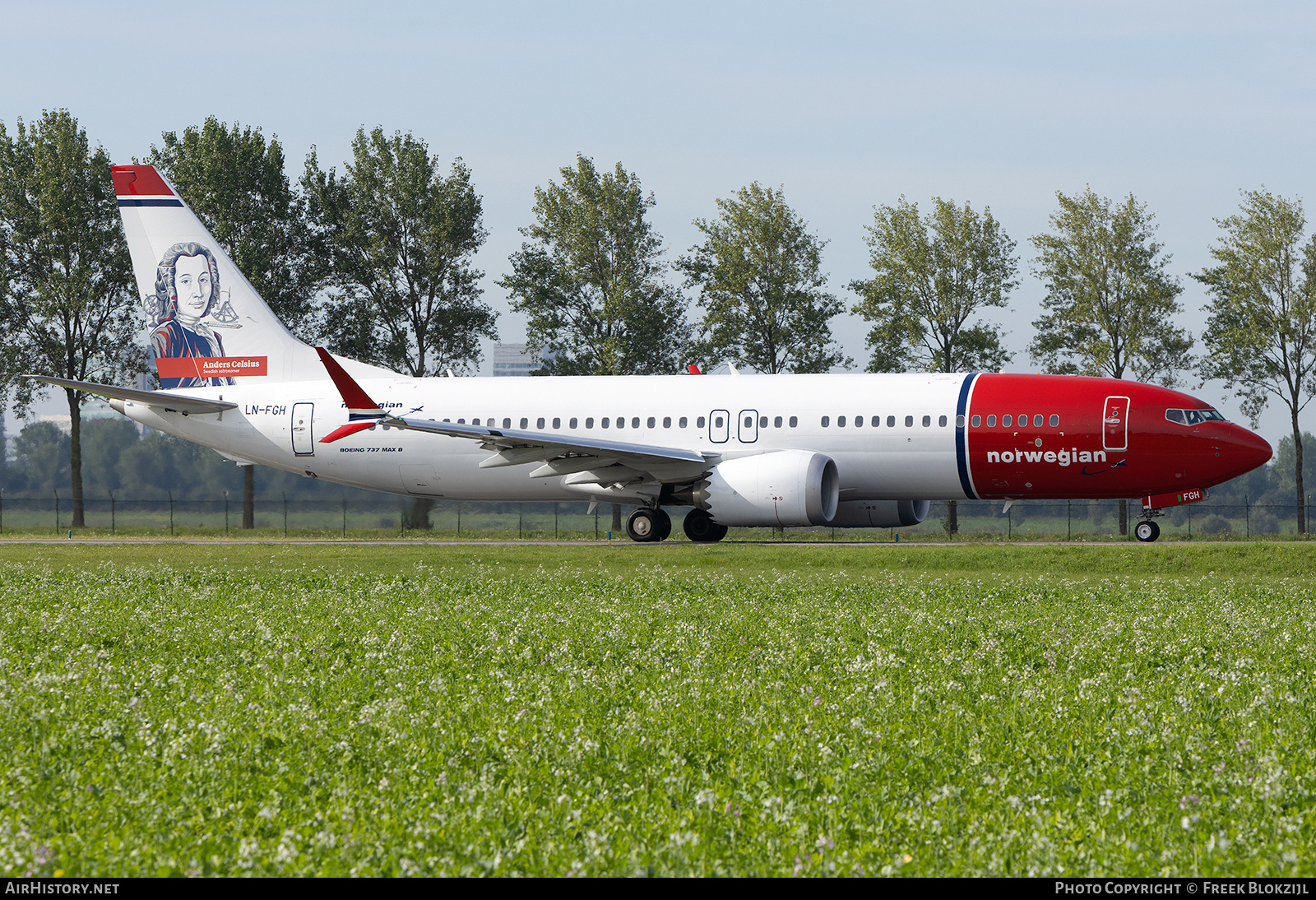 Aircraft Photo of LN-FGH | Boeing 737-8 Max 8 | Norwegian | AirHistory.net #600611