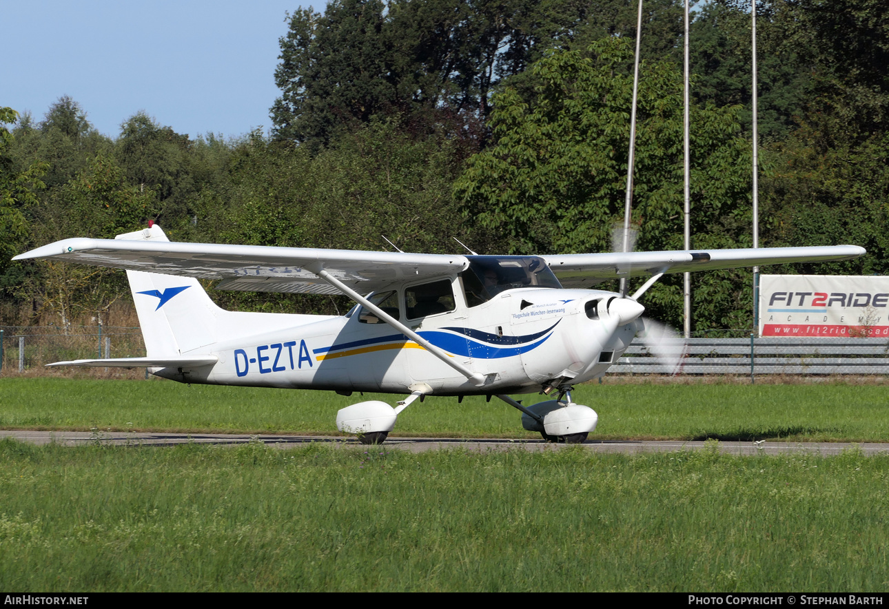 Aircraft Photo of D-EZTA | Cessna 172S Skyhawk | Flugschule München-Jesenwang | AirHistory.net #600626