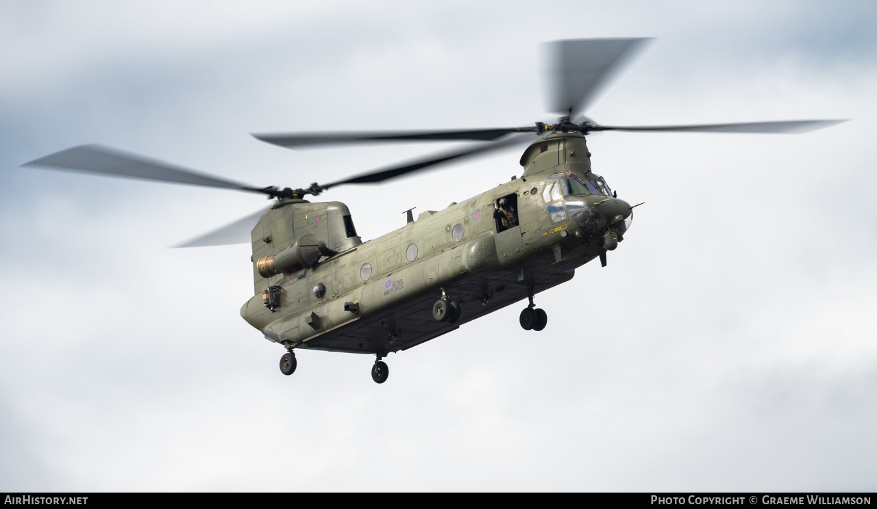 Aircraft Photo of ZA682 | Boeing Chinook HC6A (352) | UK - Air Force | AirHistory.net #600670