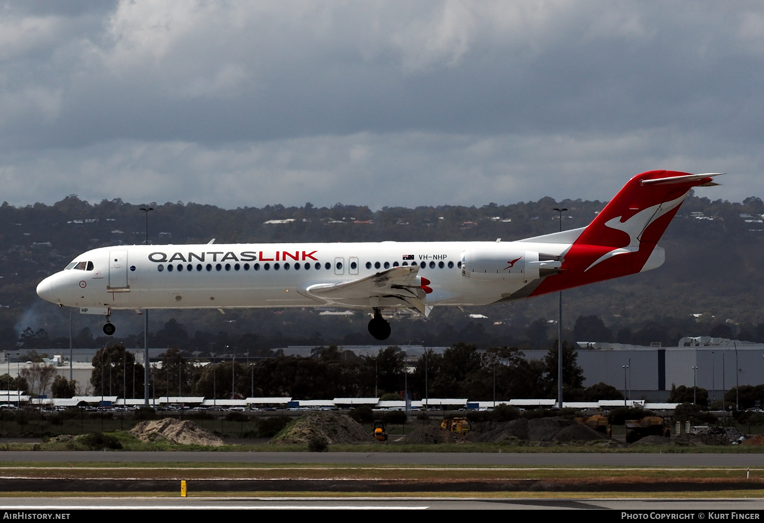 Aircraft Photo of VH-NHP | Fokker 100 (F28-0100) | QantasLink | AirHistory.net #600723