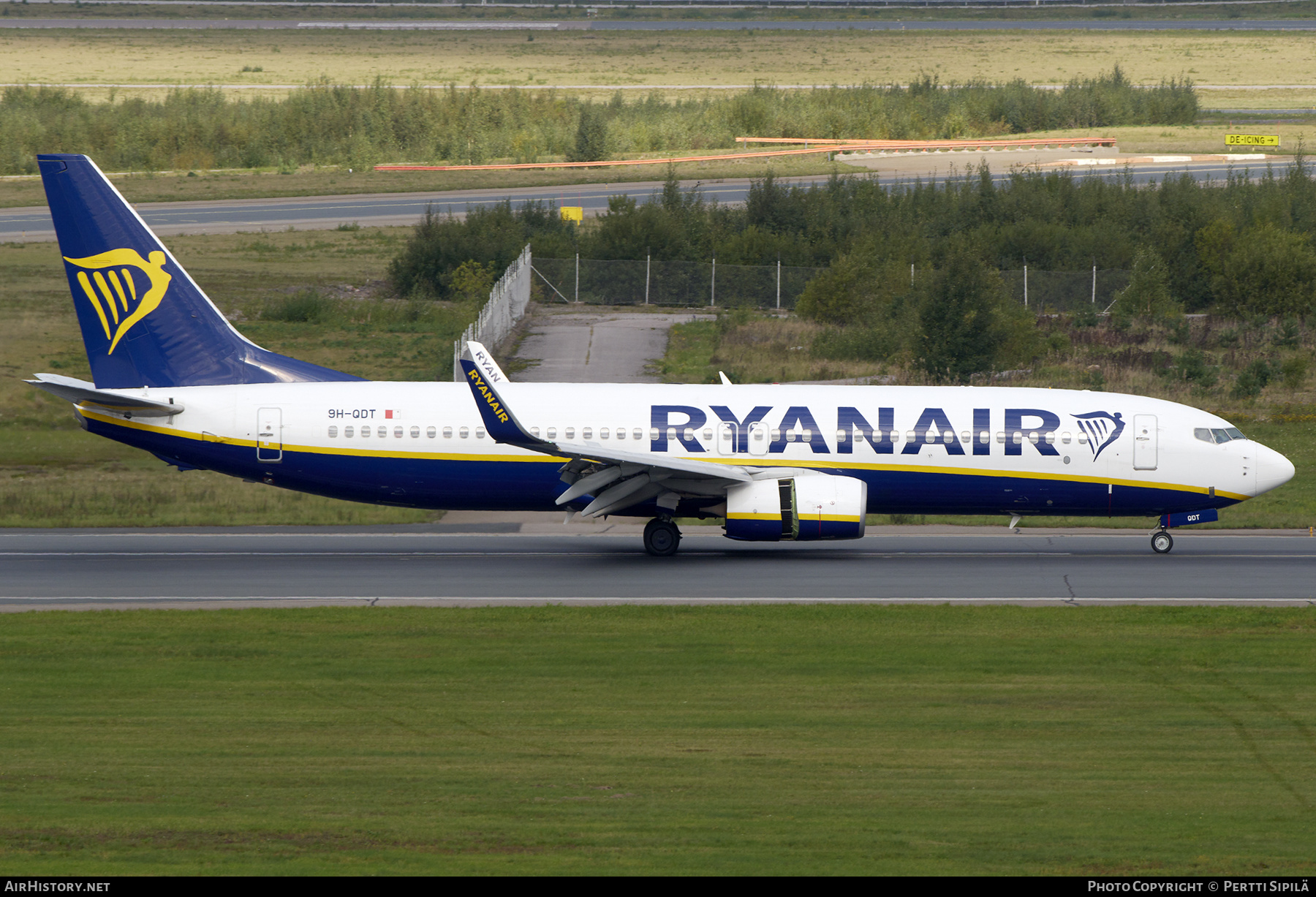 Aircraft Photo of 9H-QDT | Boeing 737-8AS | Ryanair | AirHistory.net #600750