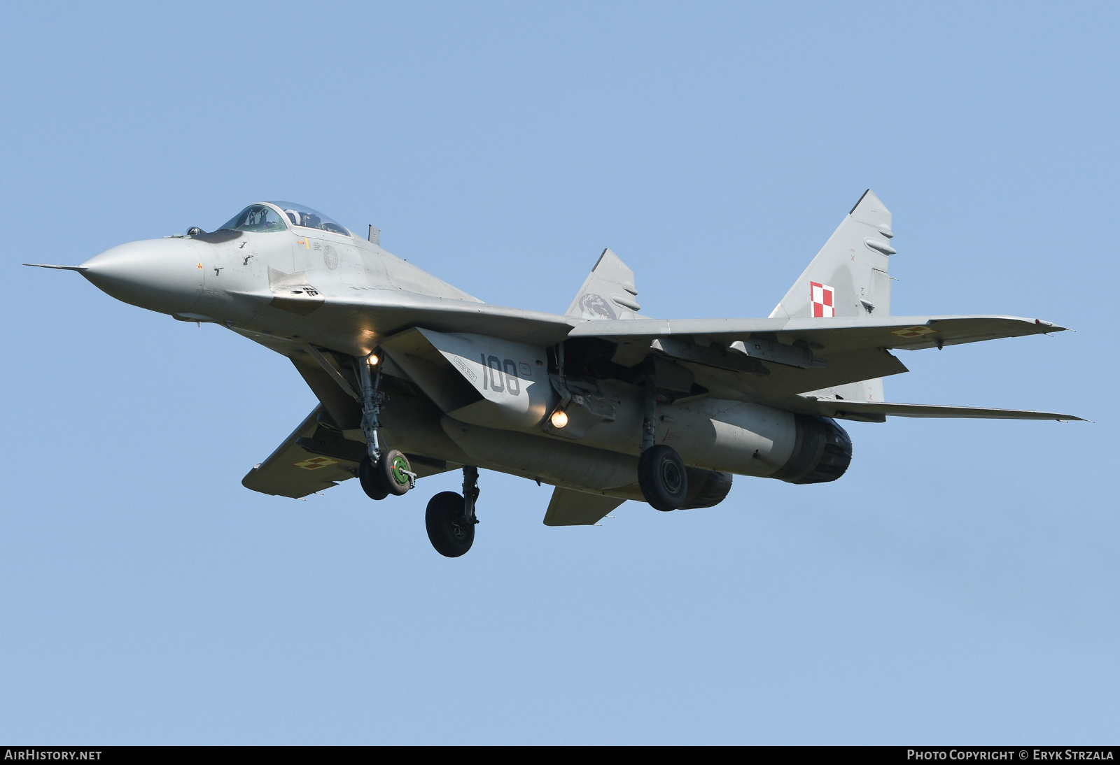 Aircraft Photo of 108 | Mikoyan-Gurevich MiG-29A (9-12A) | Poland - Air Force | AirHistory.net #600751
