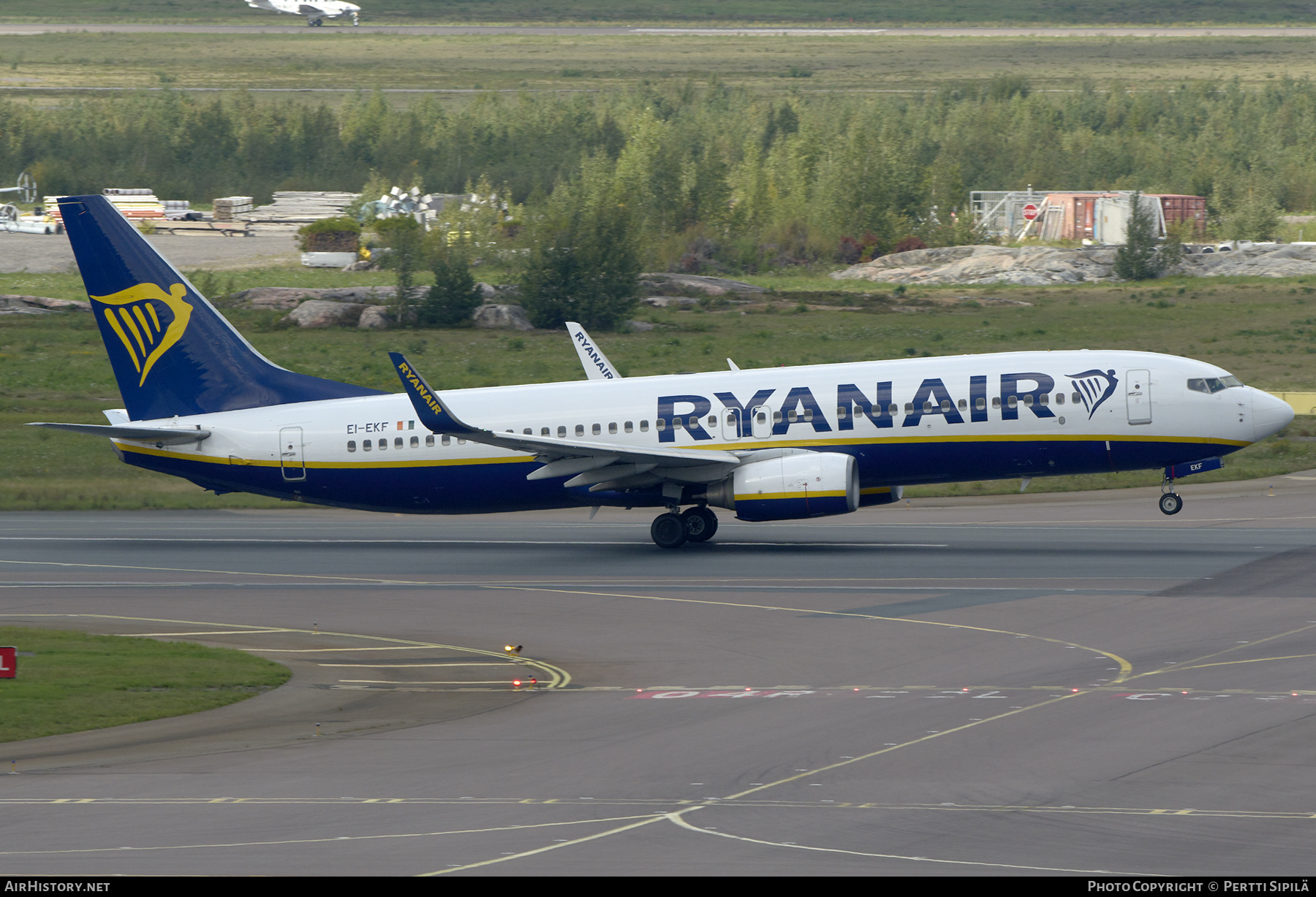 Aircraft Photo of EI-EKF | Boeing 737-8AS | Ryanair | AirHistory.net #600795