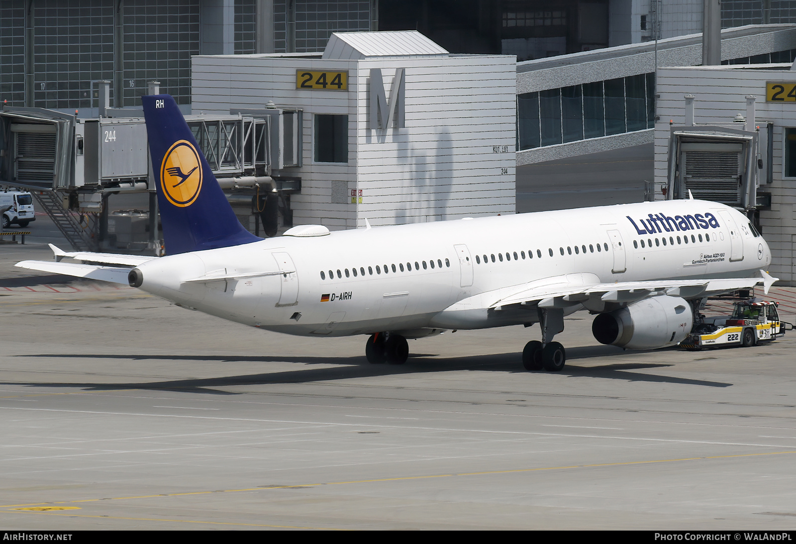 Aircraft Photo of D-AIRH | Airbus A321-131 | Lufthansa | AirHistory.net #600813