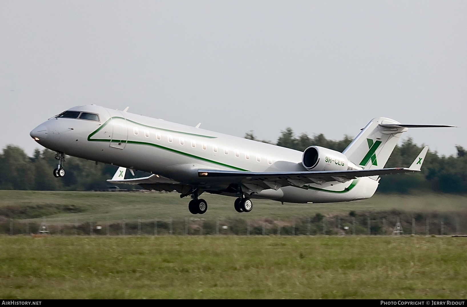 Aircraft Photo of 9H-CLG | Bombardier CRJ-200 (CL-600-2B19) | AirX Charter | AirHistory.net #600835