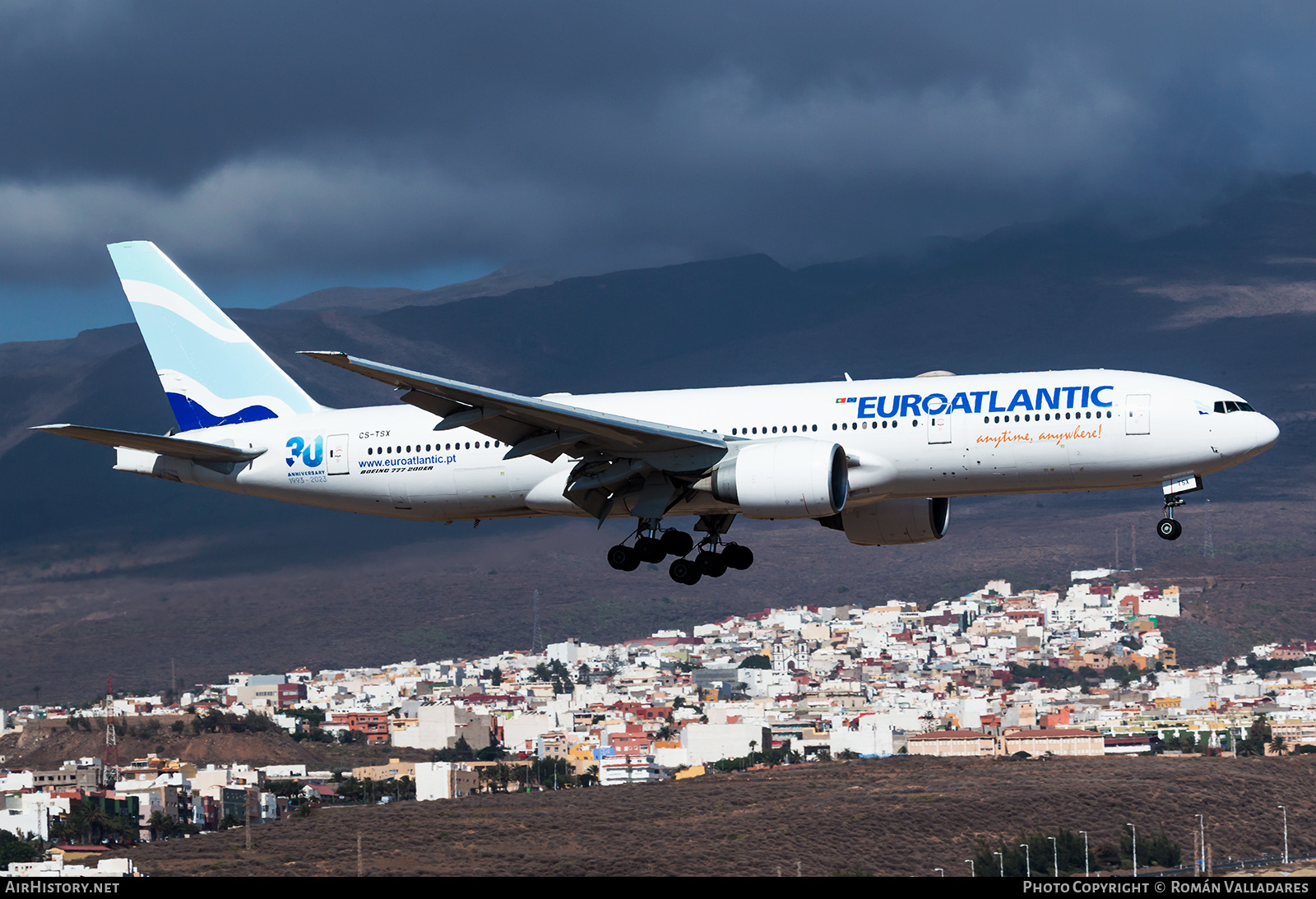 Aircraft Photo of CS-TSX | Boeing 777-243/ER | Euro Atlantic Airways | AirHistory.net #600844