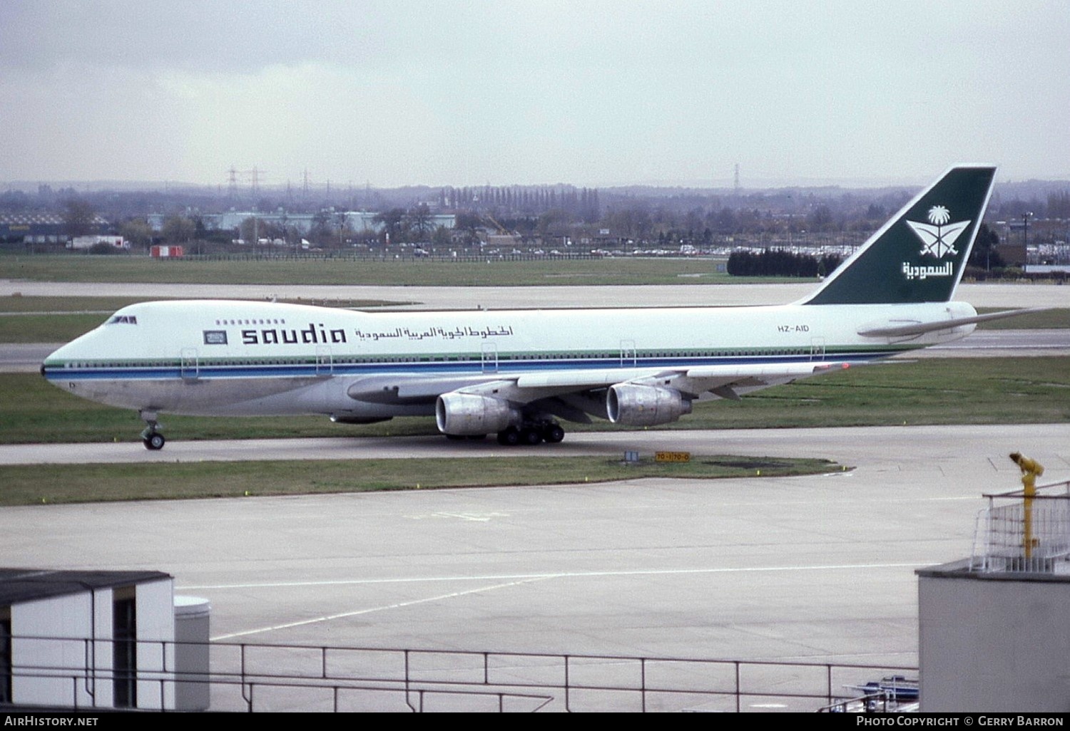 Aircraft Photo of HZ-AID | Boeing 747-168B | Saudia - Saudi Arabian Airlines | AirHistory.net #600877