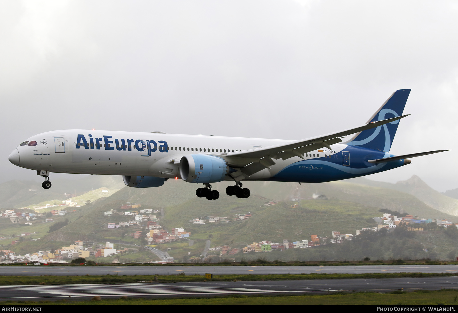 Aircraft Photo of EC-NVX | Boeing 787-9 Dreamliner | Air Europa | AirHistory.net #600906