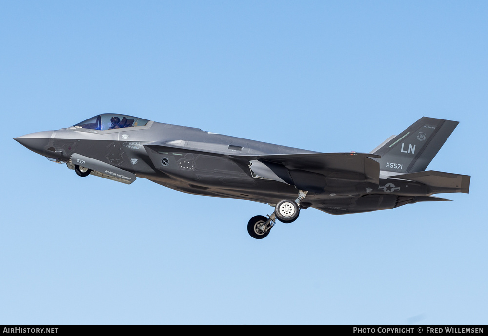 Aircraft Photo of 20-5571 / AF20-5571 | Lockheed Martin F-35A Lightning II | USA - Air Force | AirHistory.net #601008