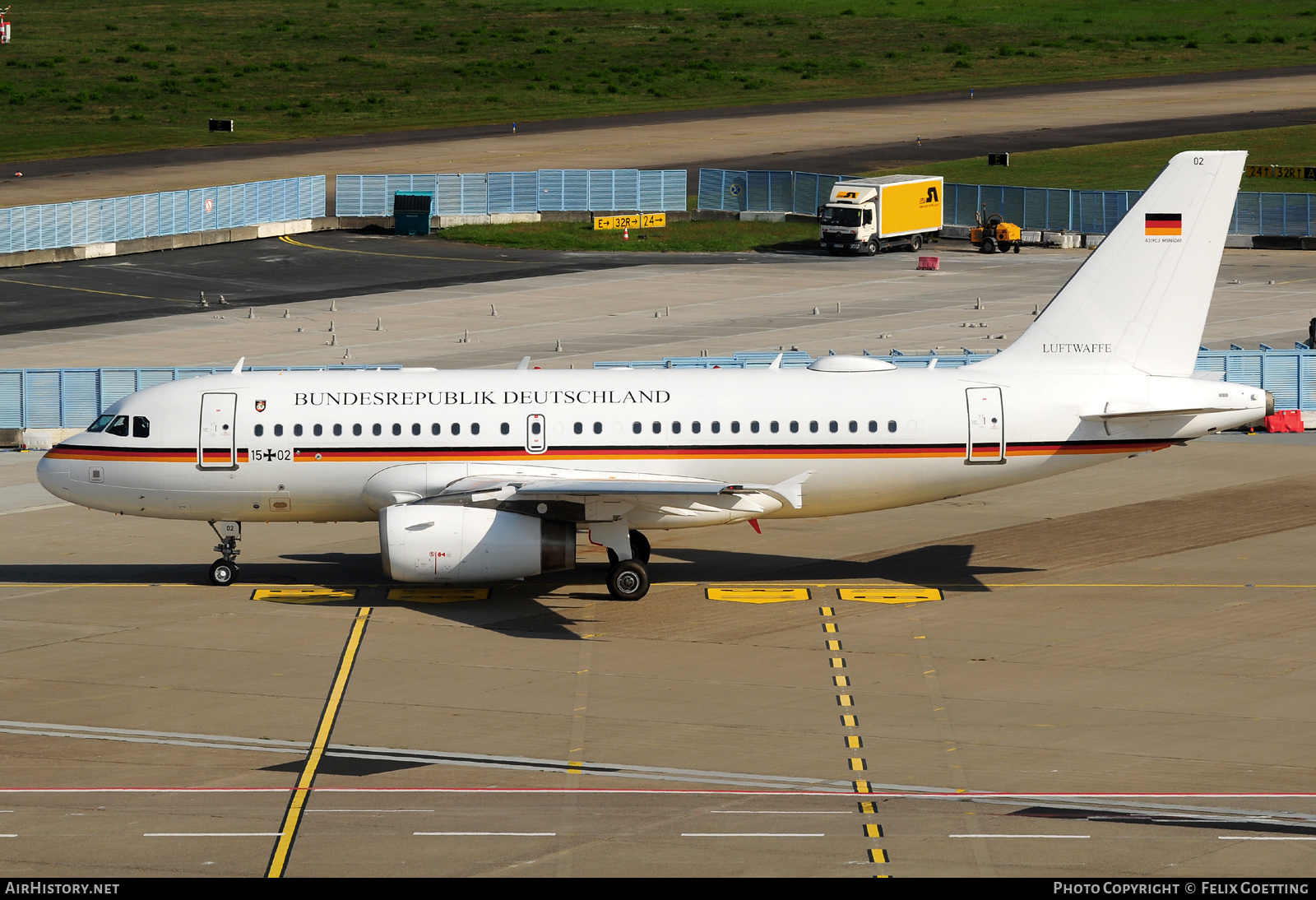 Aircraft Photo of 1502 | Airbus ACJ319 (A319-133/CJ) | Germany - Air Force | AirHistory.net #601143