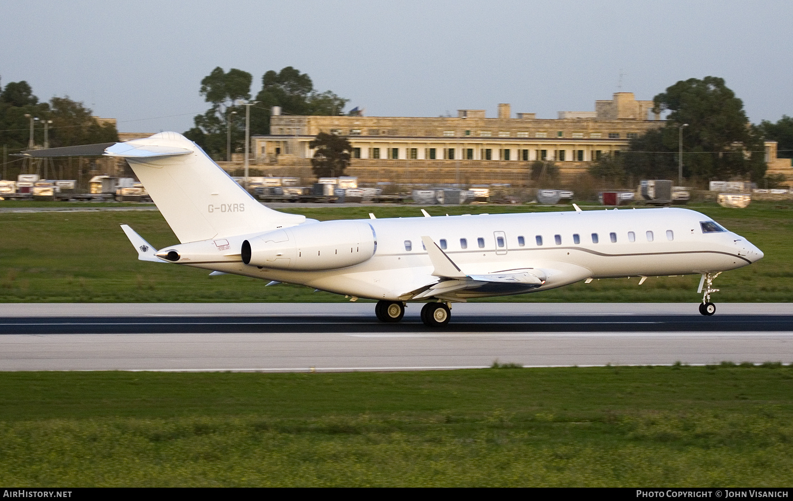 Aircraft Photo of G-OXRS | Bombardier Global Express (BD-700-1A10) | AirHistory.net #601150