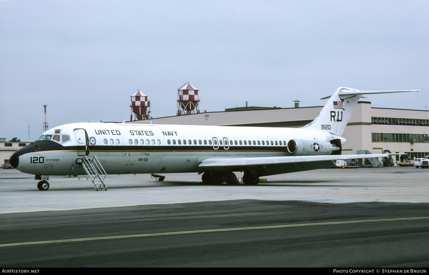 Aircraft Photo of 159120 / 9120 | McDonnell Douglas C-9B Skytrain II (DC-9-32CF) | USA - Navy | AirHistory.net #601164