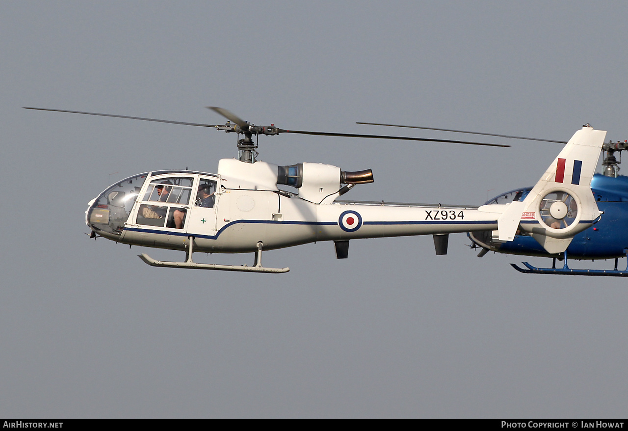 Aircraft Photo of G-CBSI / XZ934 | Aerospatiale SA-341D Gazelle HT3 | UK - Air Force | AirHistory.net #601184