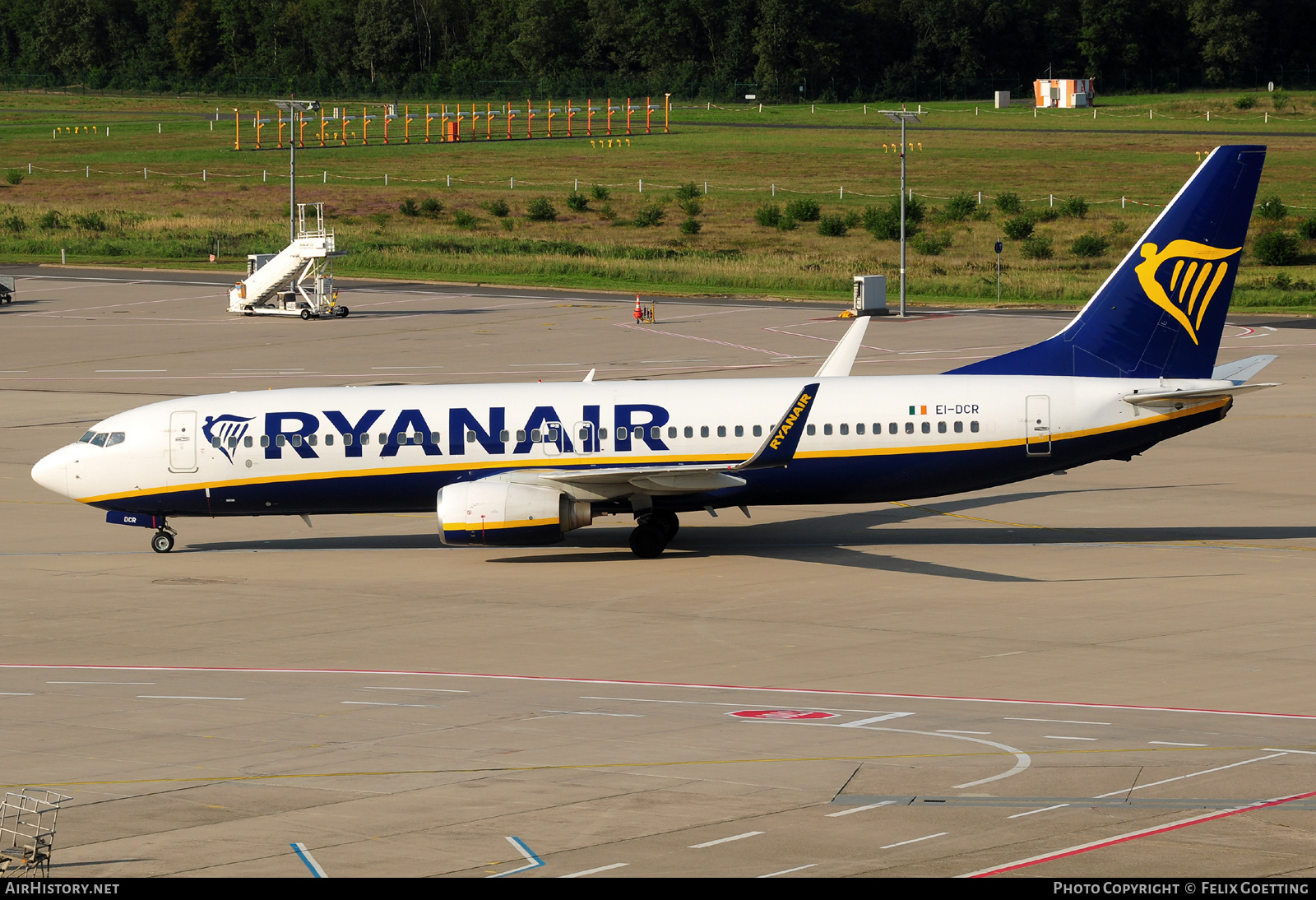 Aircraft Photo of EI-DCR | Boeing 737-8AS | Ryanair | AirHistory.net #601289