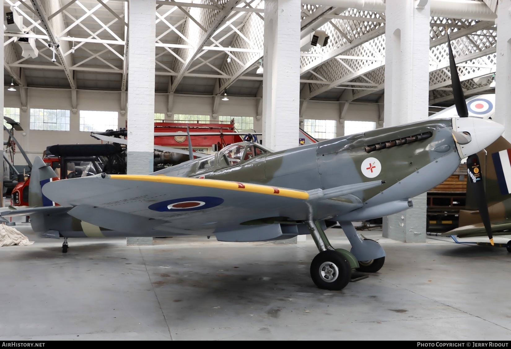 Aircraft Photo of G-BKMI / MV154 | Supermarine 359 Spitfire HF8C | UK - Air Force | AirHistory.net #601314