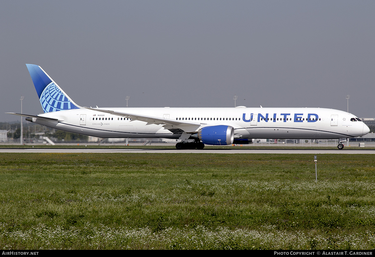 Aircraft Photo of N12020 | Boeing 787-10 Dreamliner | United Airlines | AirHistory.net #601333