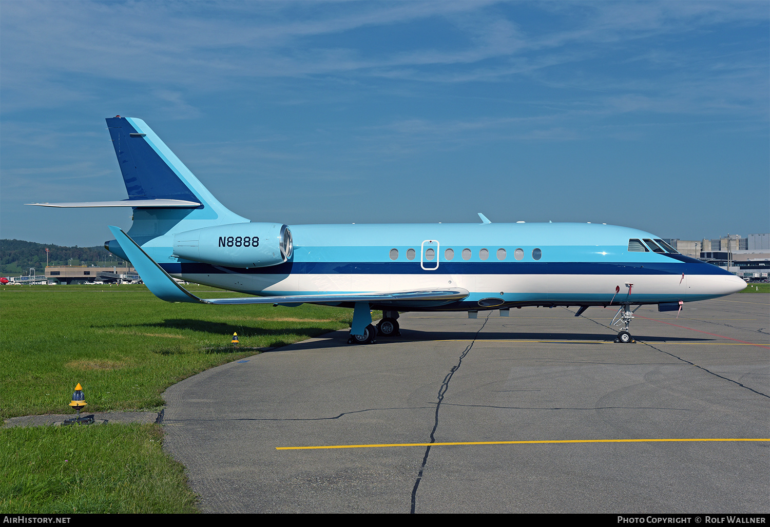Aircraft Photo of N8888 | Dassault Falcon 2000 | AirHistory.net #601412