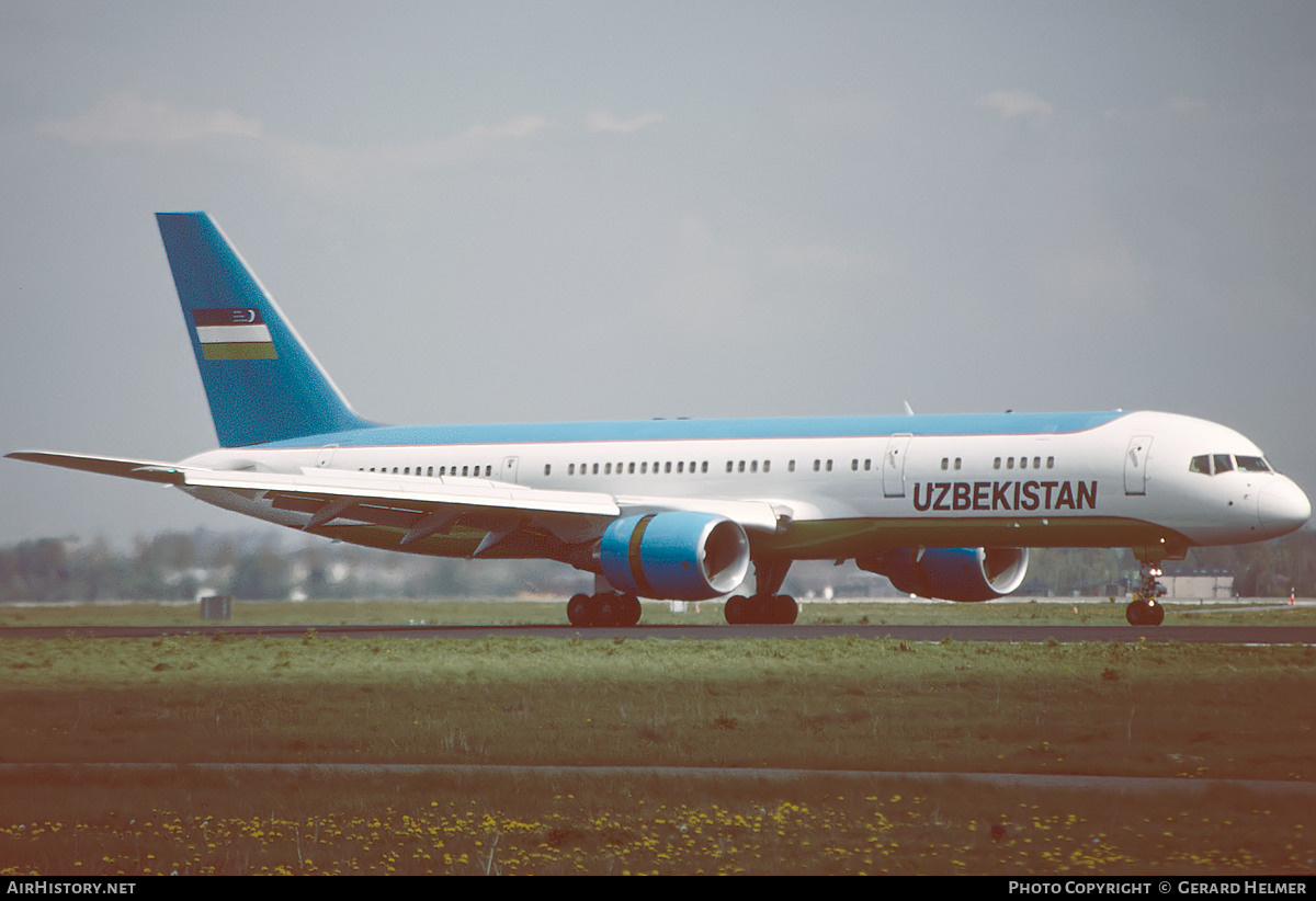 Aircraft Photo of UK-75700 | Boeing 757-23P | Uzbekistan - Government | AirHistory.net #601494